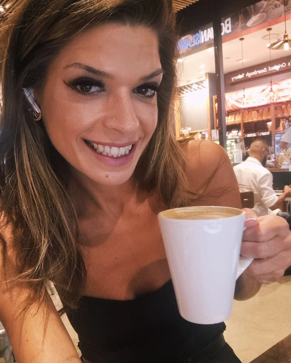 Coffee in hand, love on our minds. ☕️💫

One of our beautiful Mirabela couples just reached a milestone that gives us goosebumps &mdash; they&rsquo;re buying their first home together!! 🍾🥂 

Quote: &ldquo;I never thought I would feel this way! Than