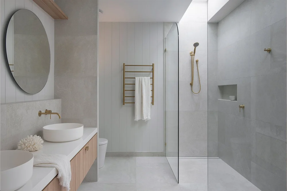 9 Shower Screen Design Ideas To Level-Up Your Bathroom — Zephyr + Stone