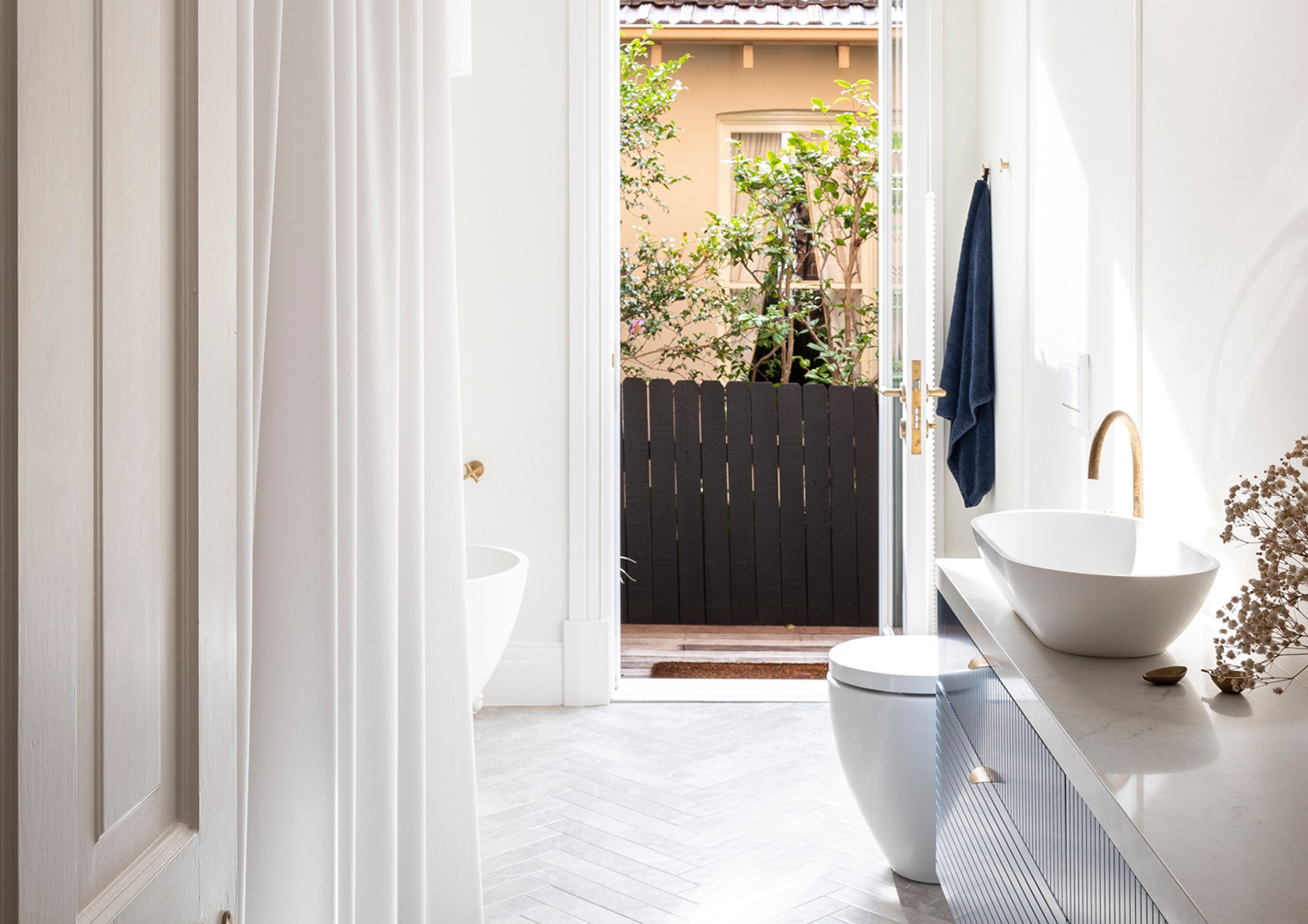 How To Nail A Small Bathroom Design | Tips For Maximising Smaller ...