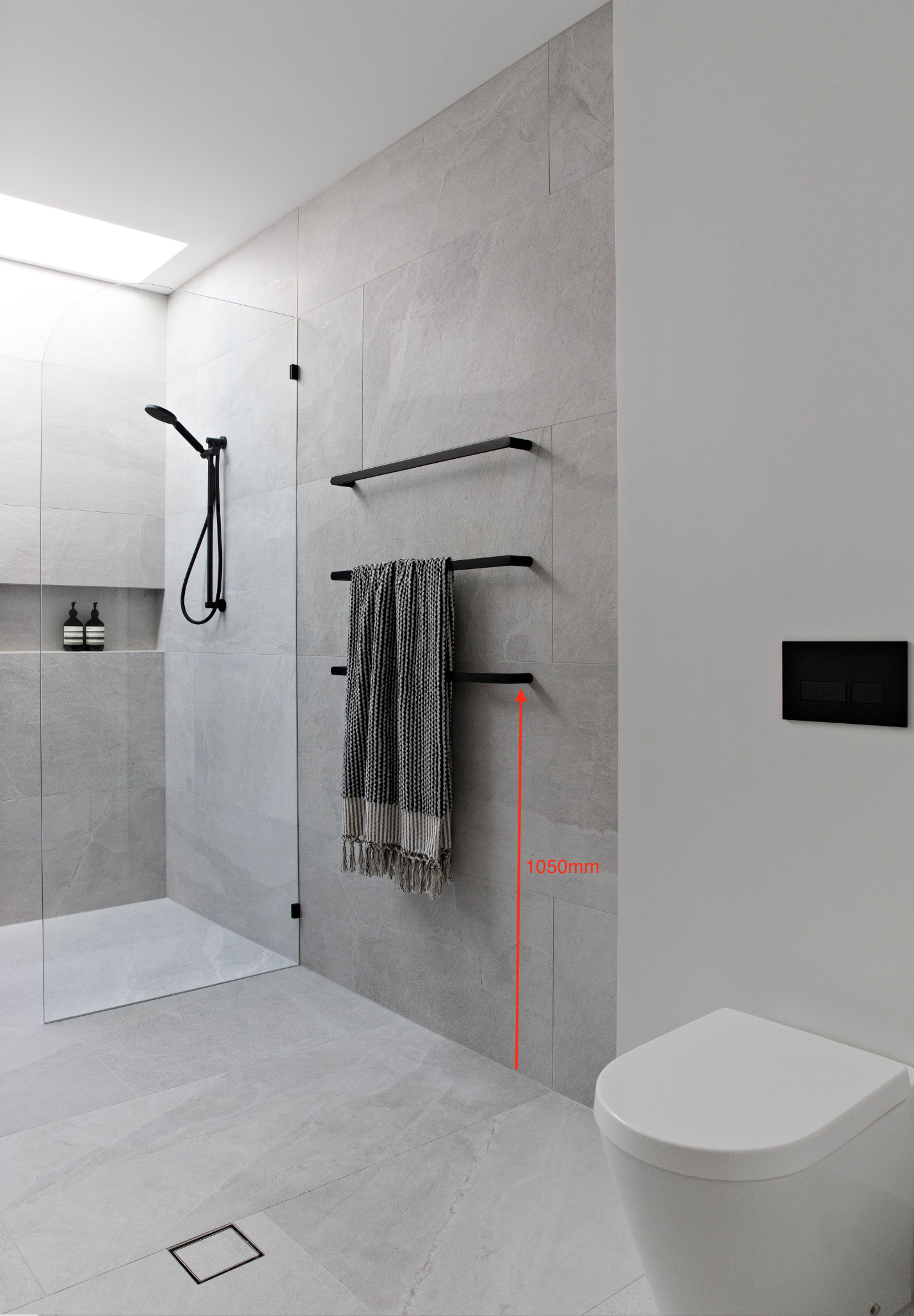 Wc Area Railing Creating a Designer Look in your Bathroom with Towel Rails | Placement ...