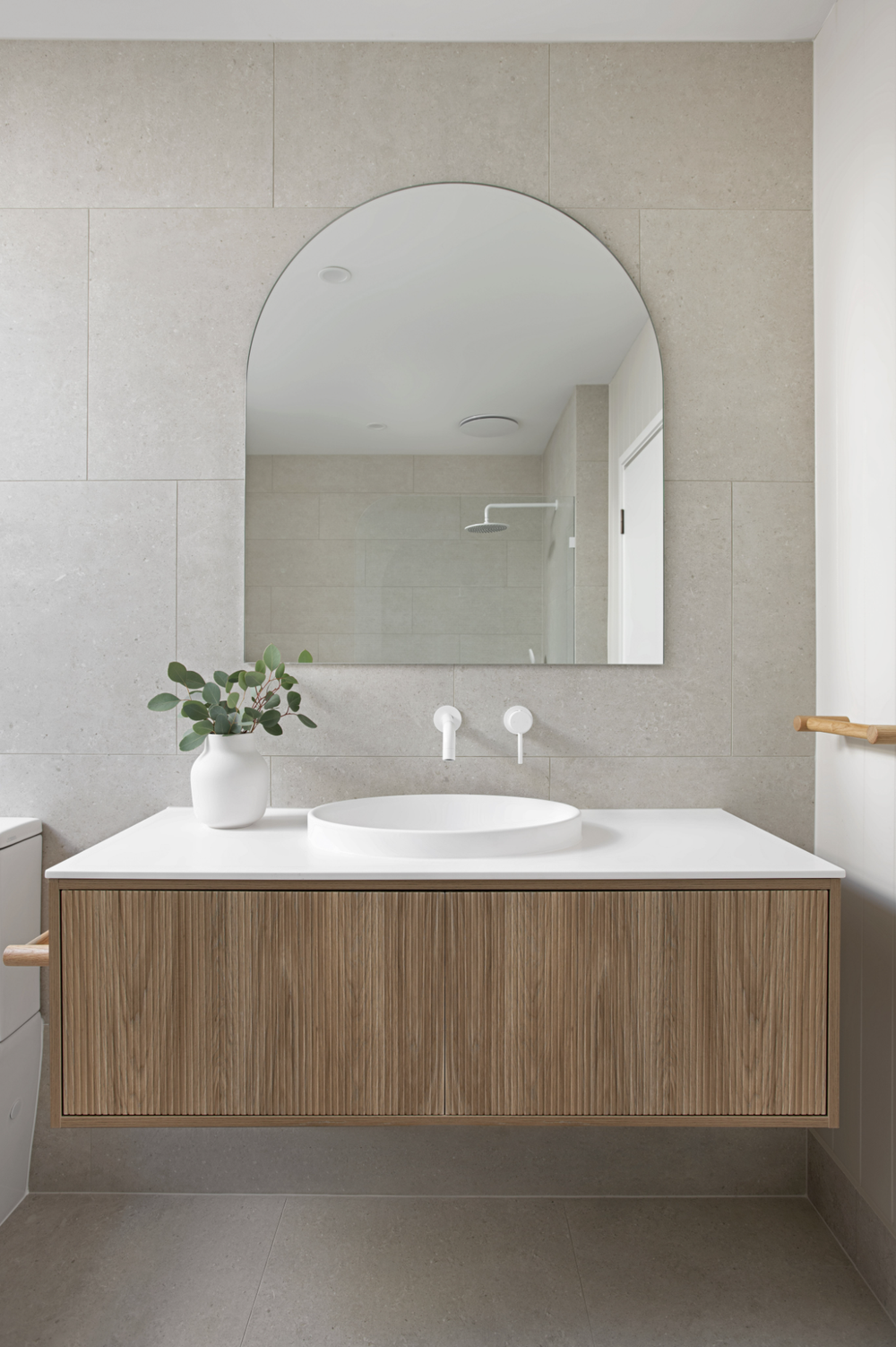 Scandi Ensuite Colour Scheme Design Guide Ensuite Bathroom Layout