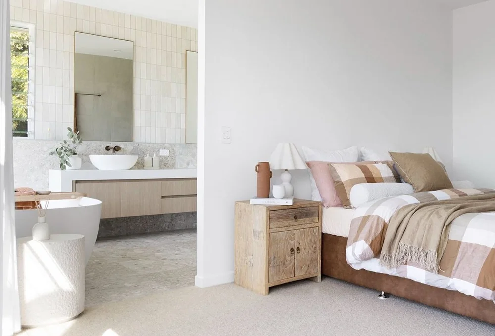 Do’s and Don’ts Of Ensuite Bathroom Design — Zephyr + Stone