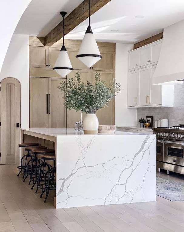 7 Must-Have Features In A Hamptons Style Kitchen 