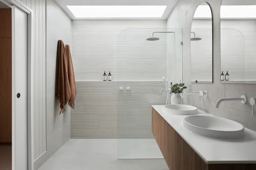 Bathroom Floor Plan: Guide To Planning A Functional Bathroom Layout — Zephyr + Stone