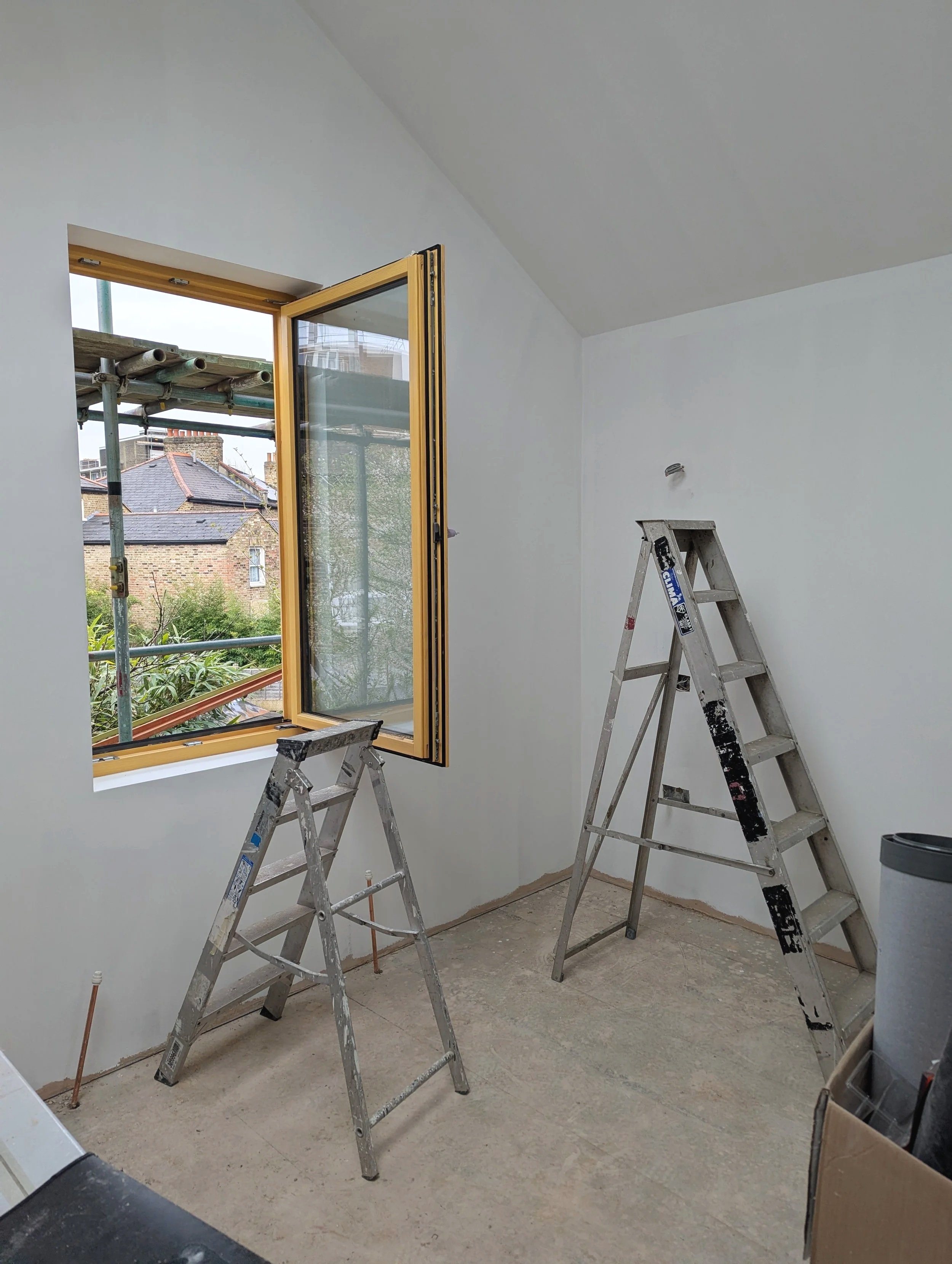 06/25 Harcourt Road nears completion