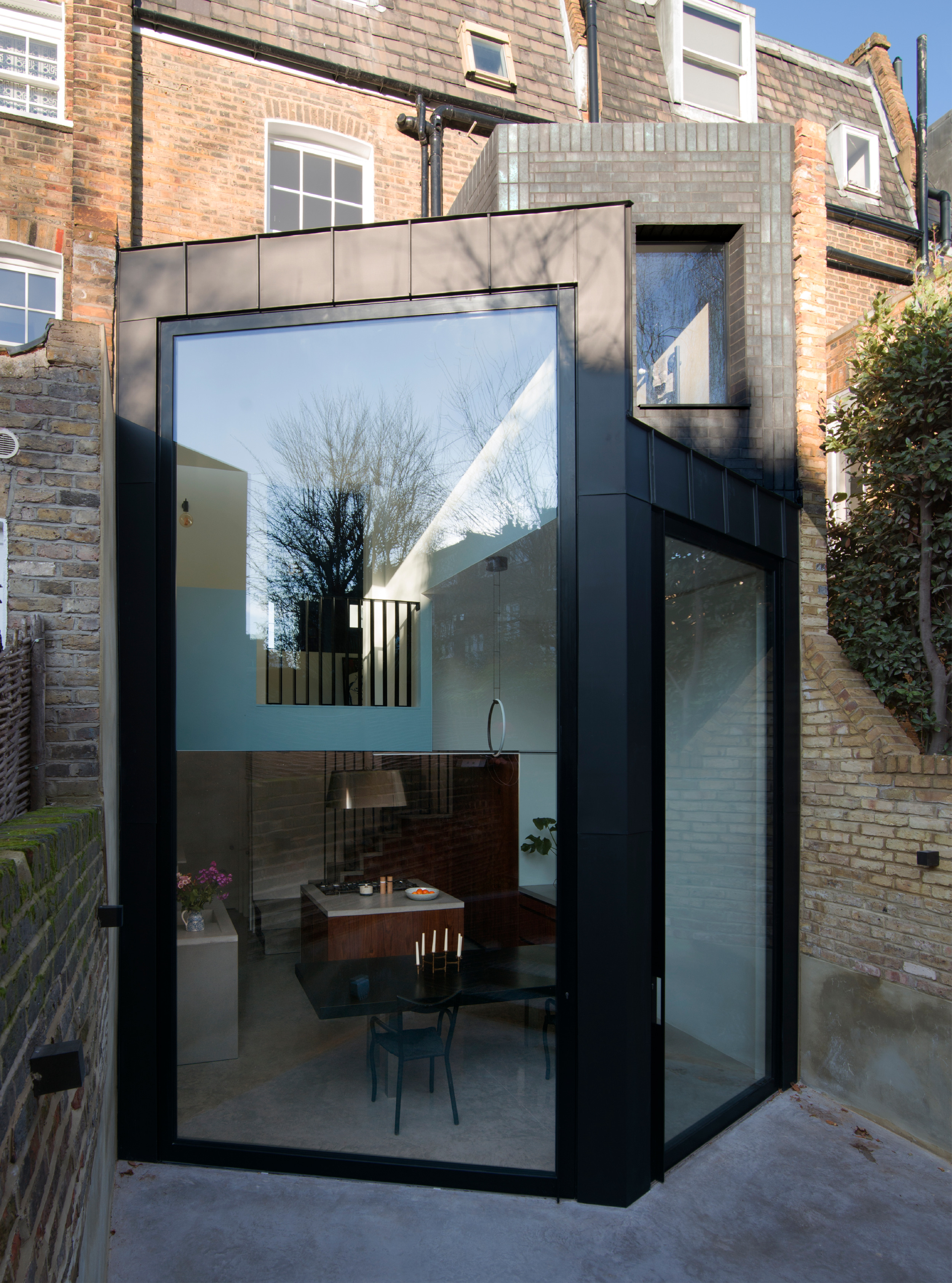 09/16 Rydon Street completes