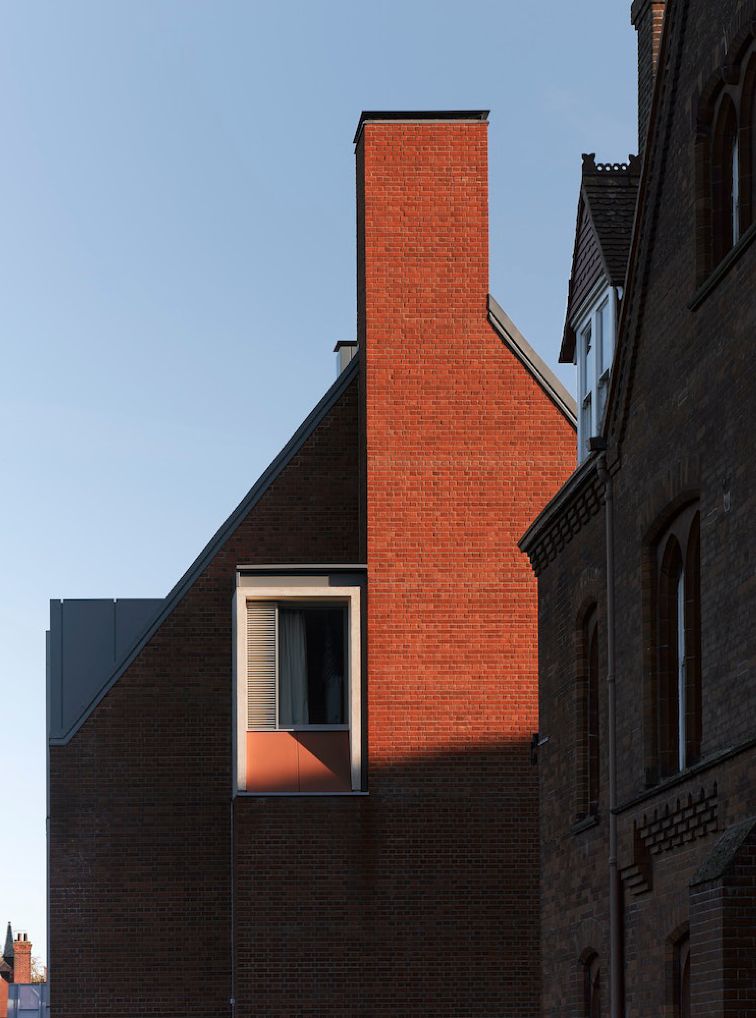 10/14 Ash Court, Girton College