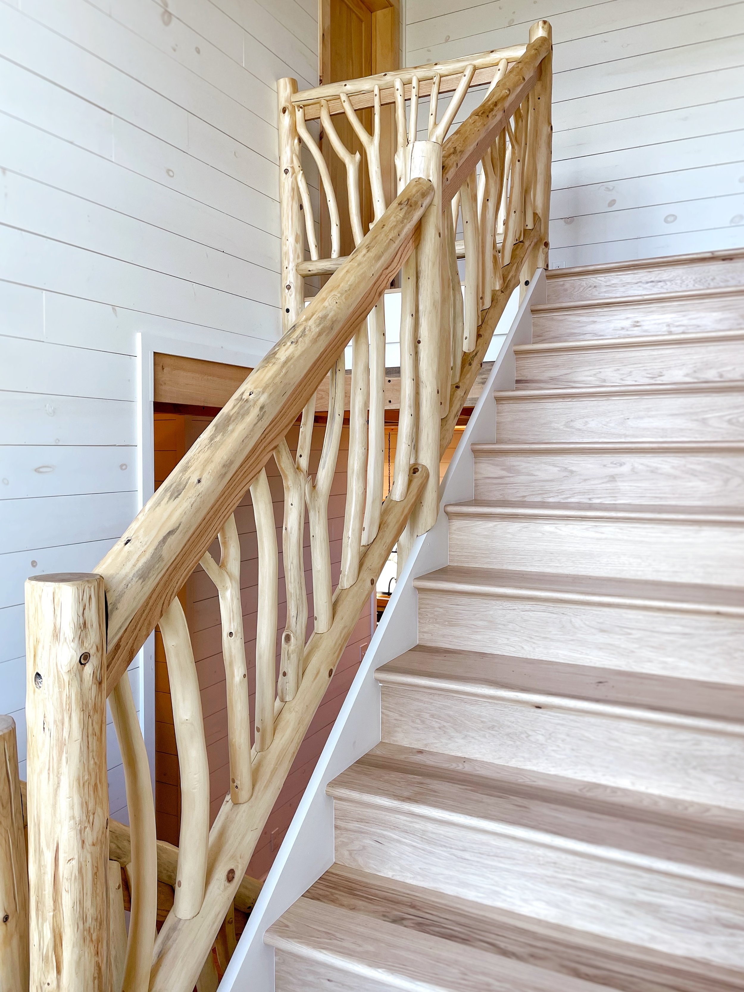 Cedar logwork railing - Russ Gleaves, Hope Falls Rustic