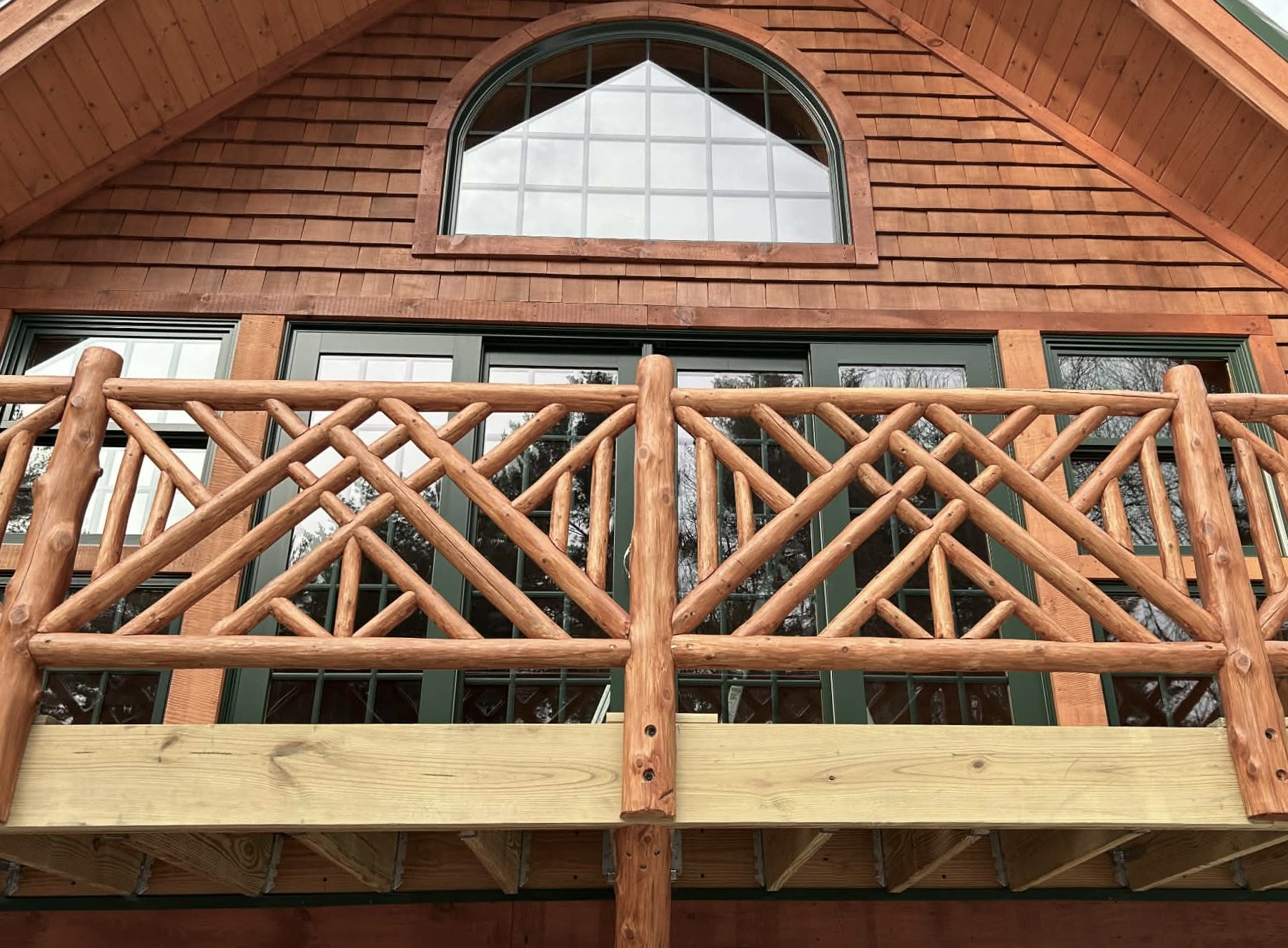 Mountain. pattern cedar railing by Russ Gleaves, Hope Falls Rustic
