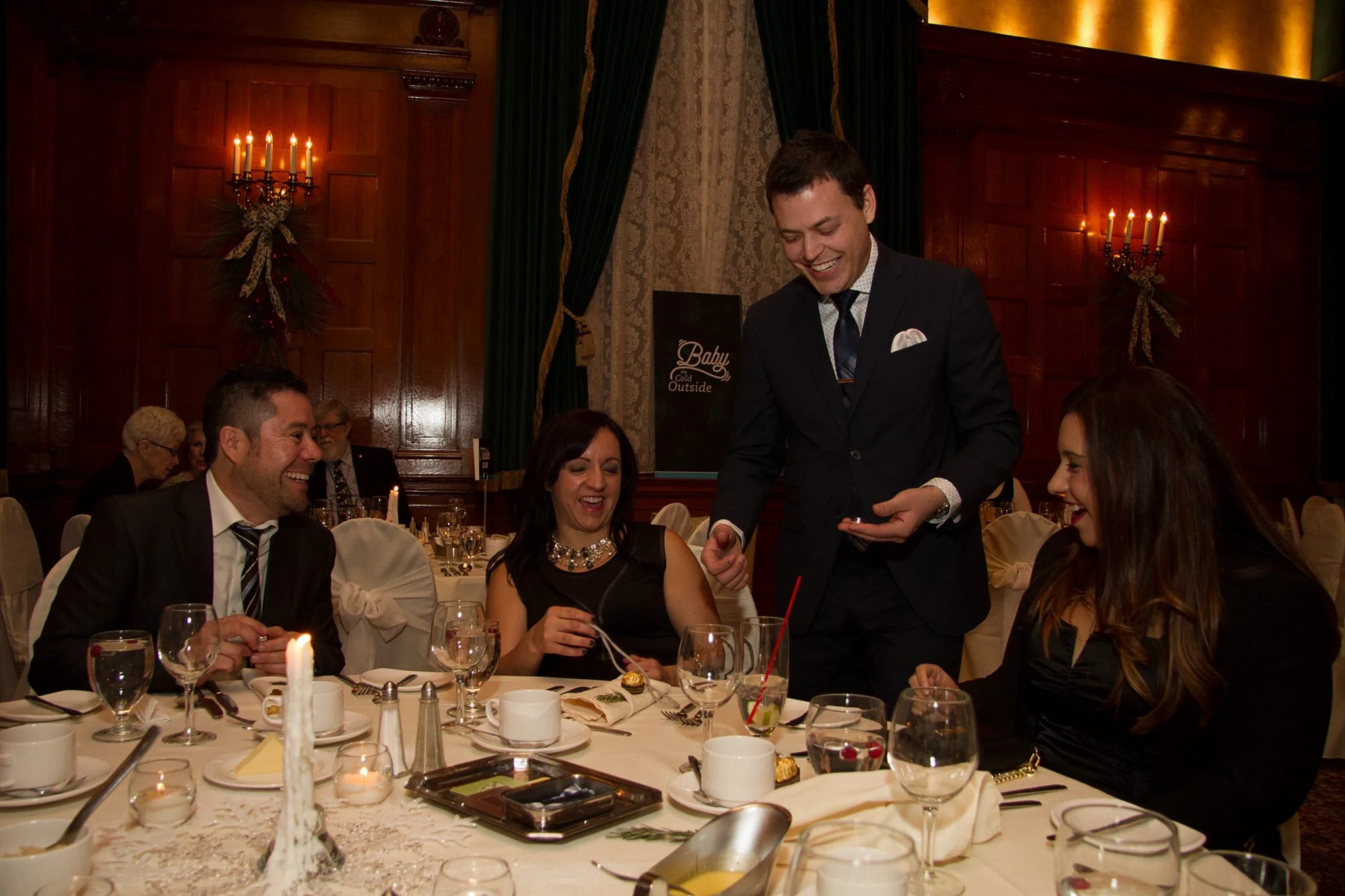close-up magic at a table by magician Patrick Gregoire