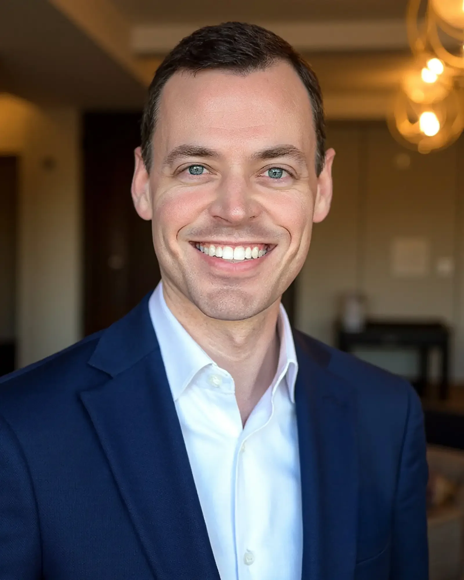 Headshot of Winnipeg magician and mentalist Patrick Gregoire