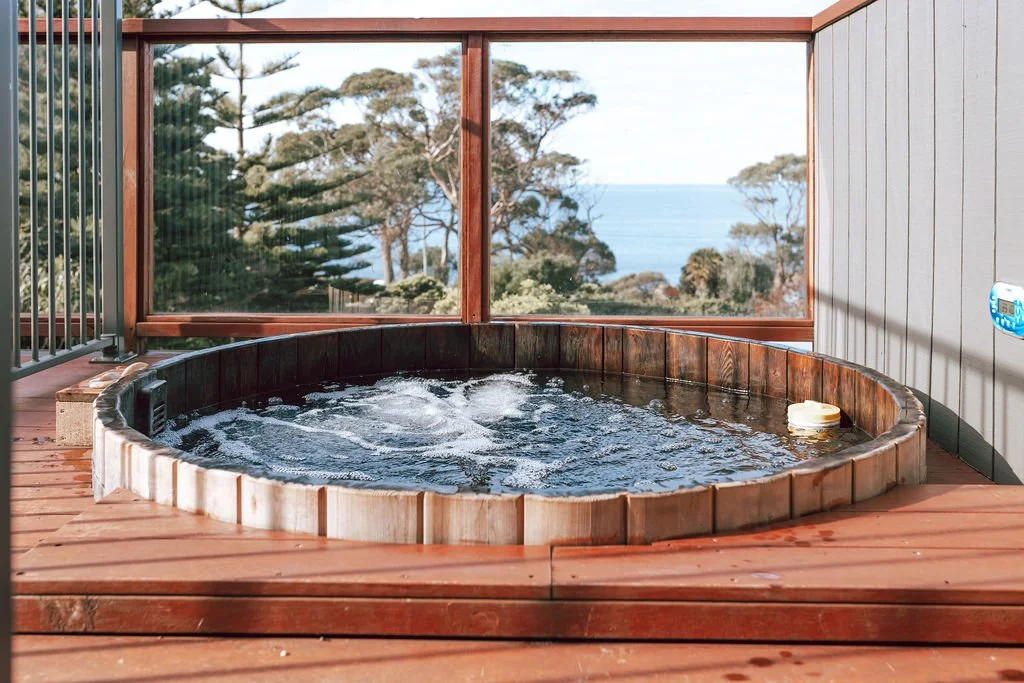 Little Lobster hot Tub landscape.jpg