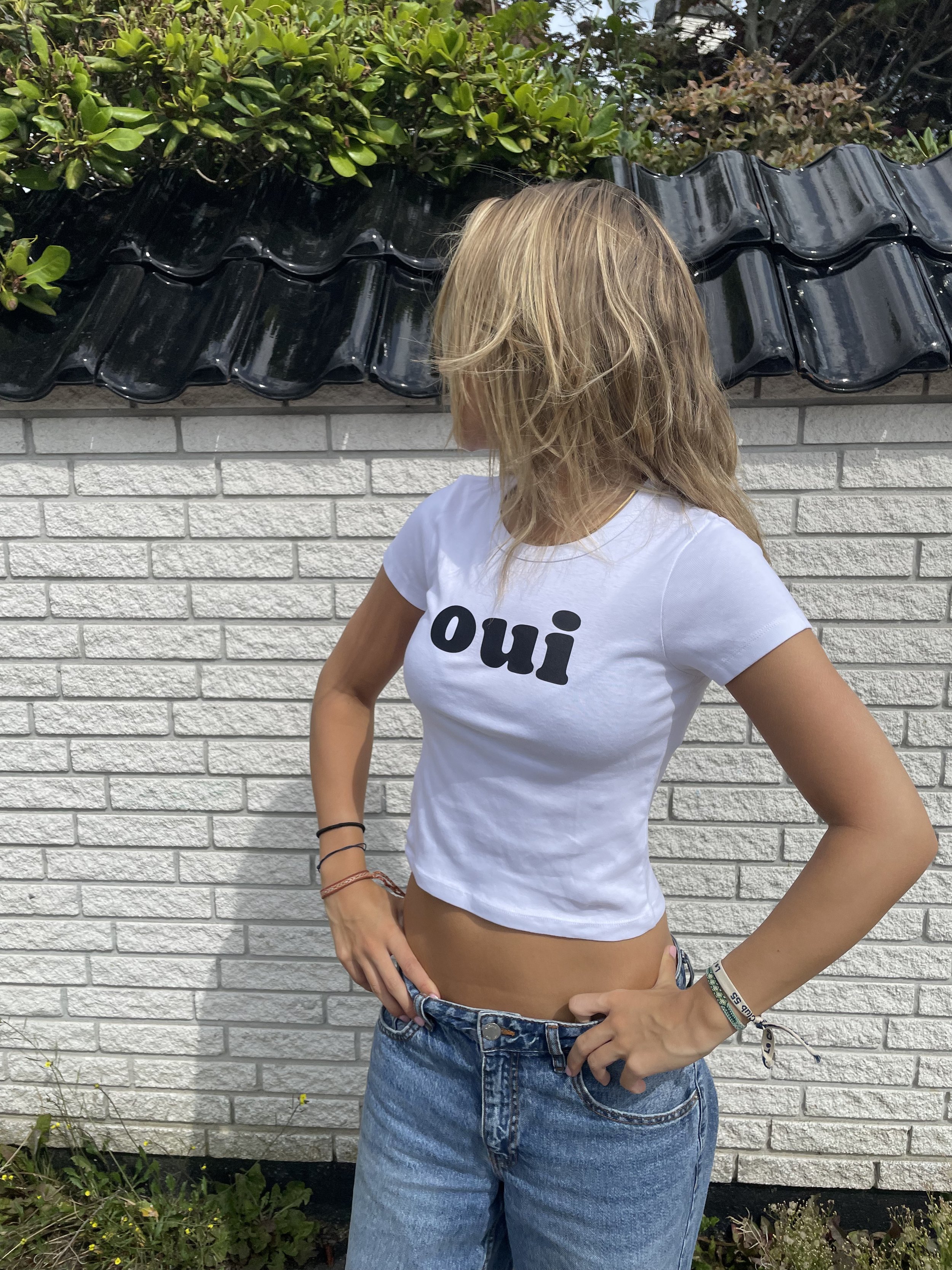 "OUI" BABY TEE WHITE