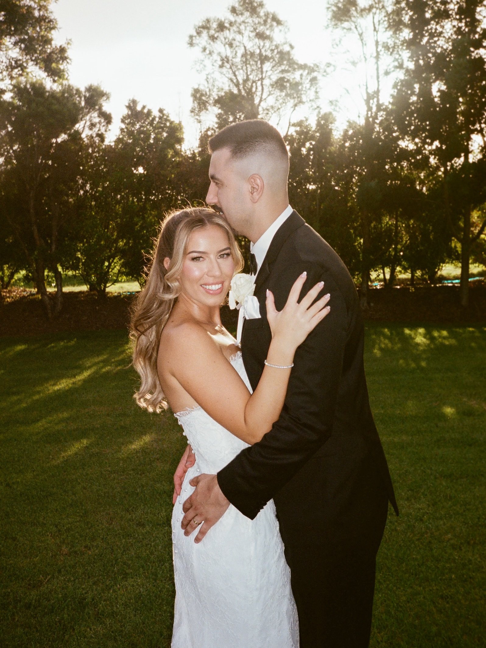 The Lovers 🤍 Emma &amp; Zac, I&rsquo;m obsessed with you guys. Captured so incredibly by one of my new fav photographers @jasoncorrotophoto - This wedding gallery was insane!! 👏🏼 
.
Dream team
Flowers, styling, textiles, design @loversandfleurs 
L