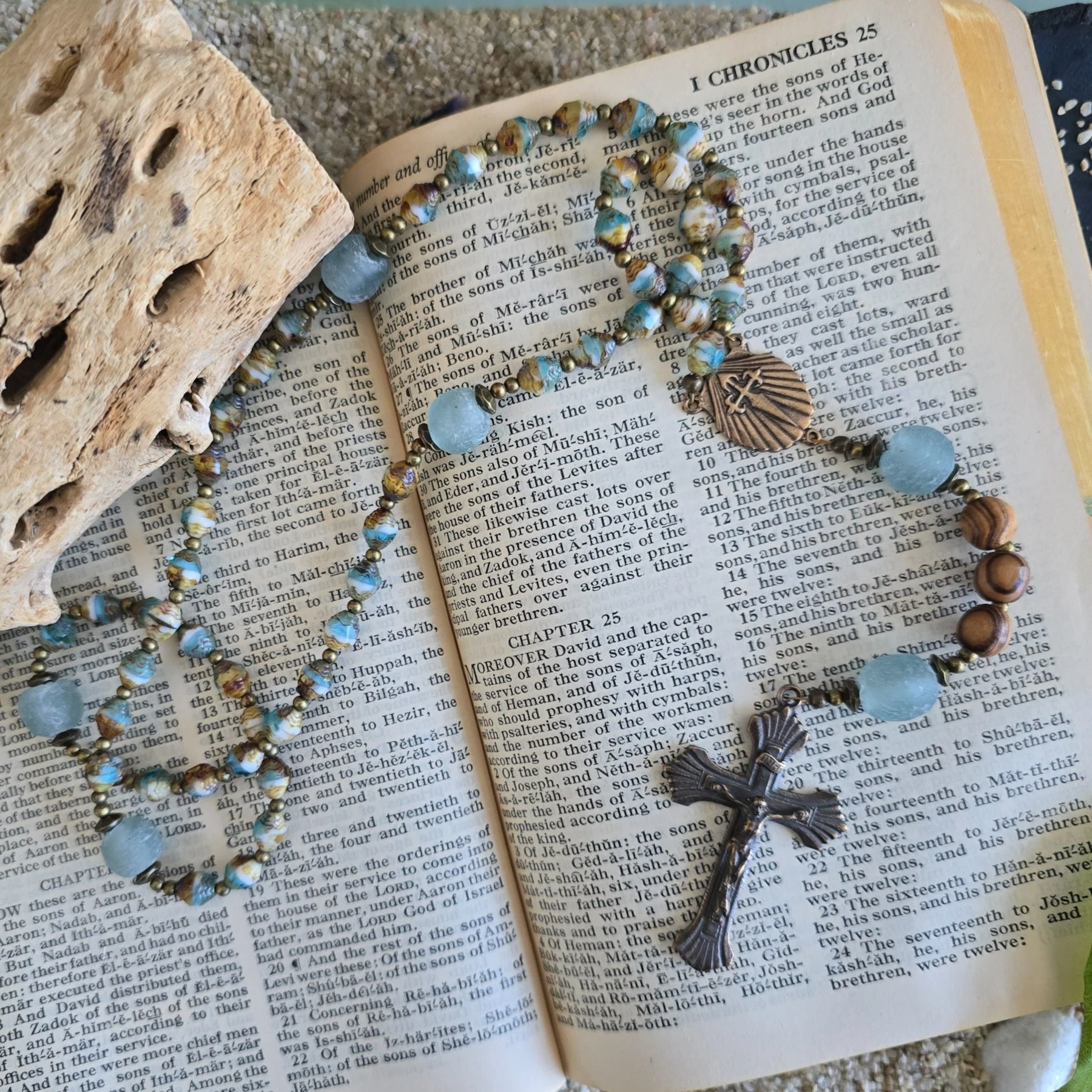 Beach-themed-rosary