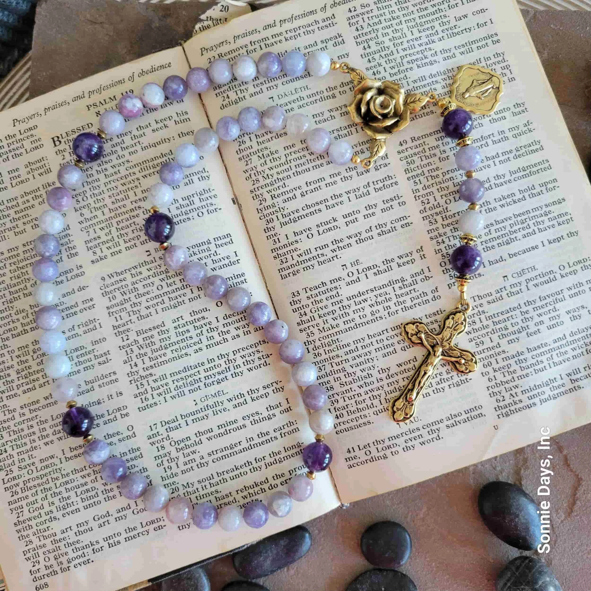 Purple-gemstone-rosary.jpg