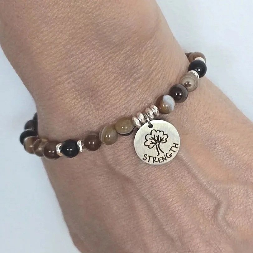 Sardonyx-Strength-Stability-Bracelet-Sonnie-Days