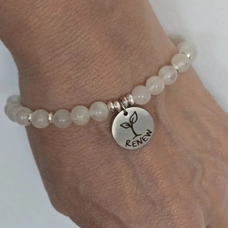 Rainbow-Moonstone-Gemstone-Bracelet-Sonnie-Days