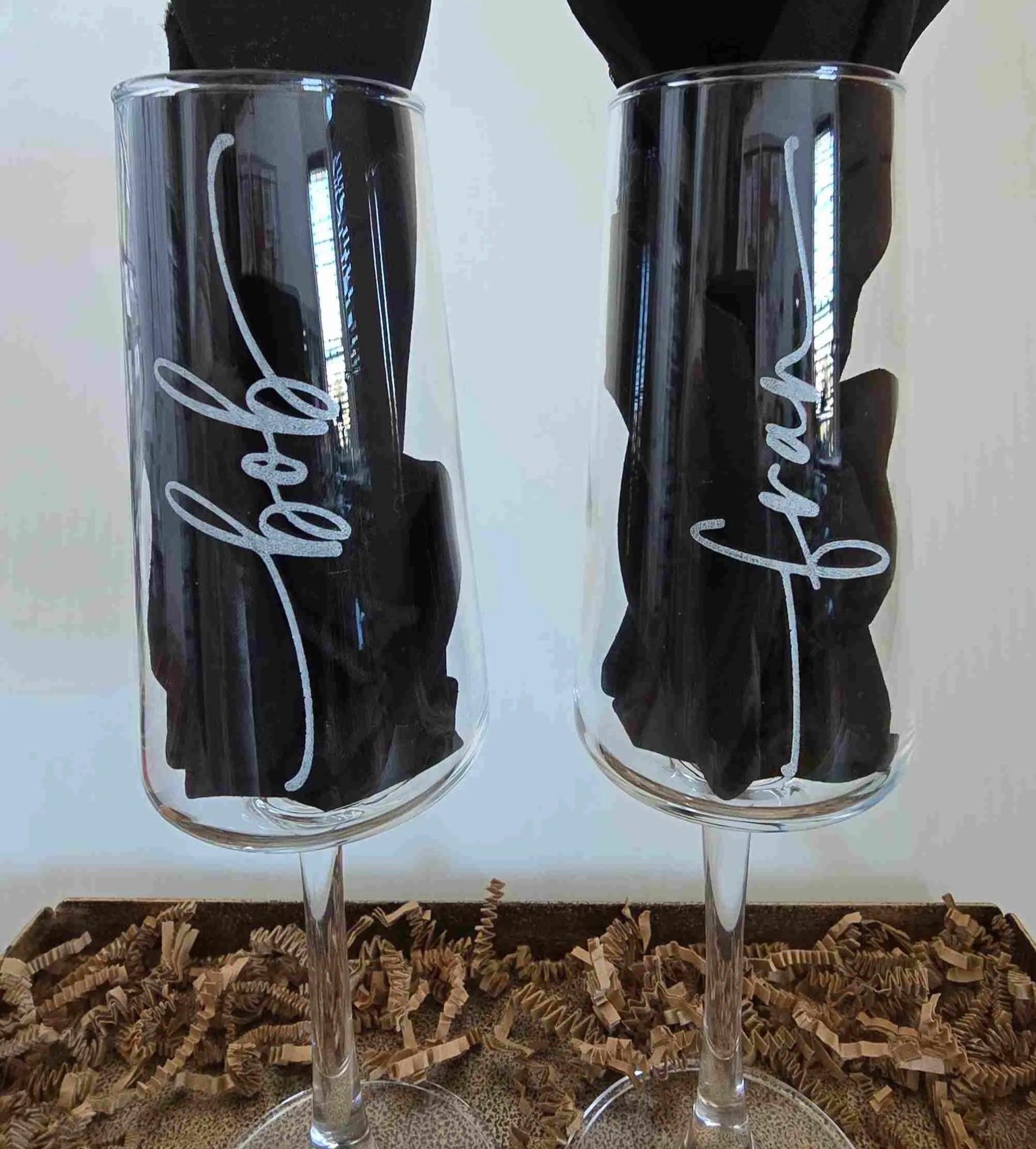Custom-etched-wedding-glasses