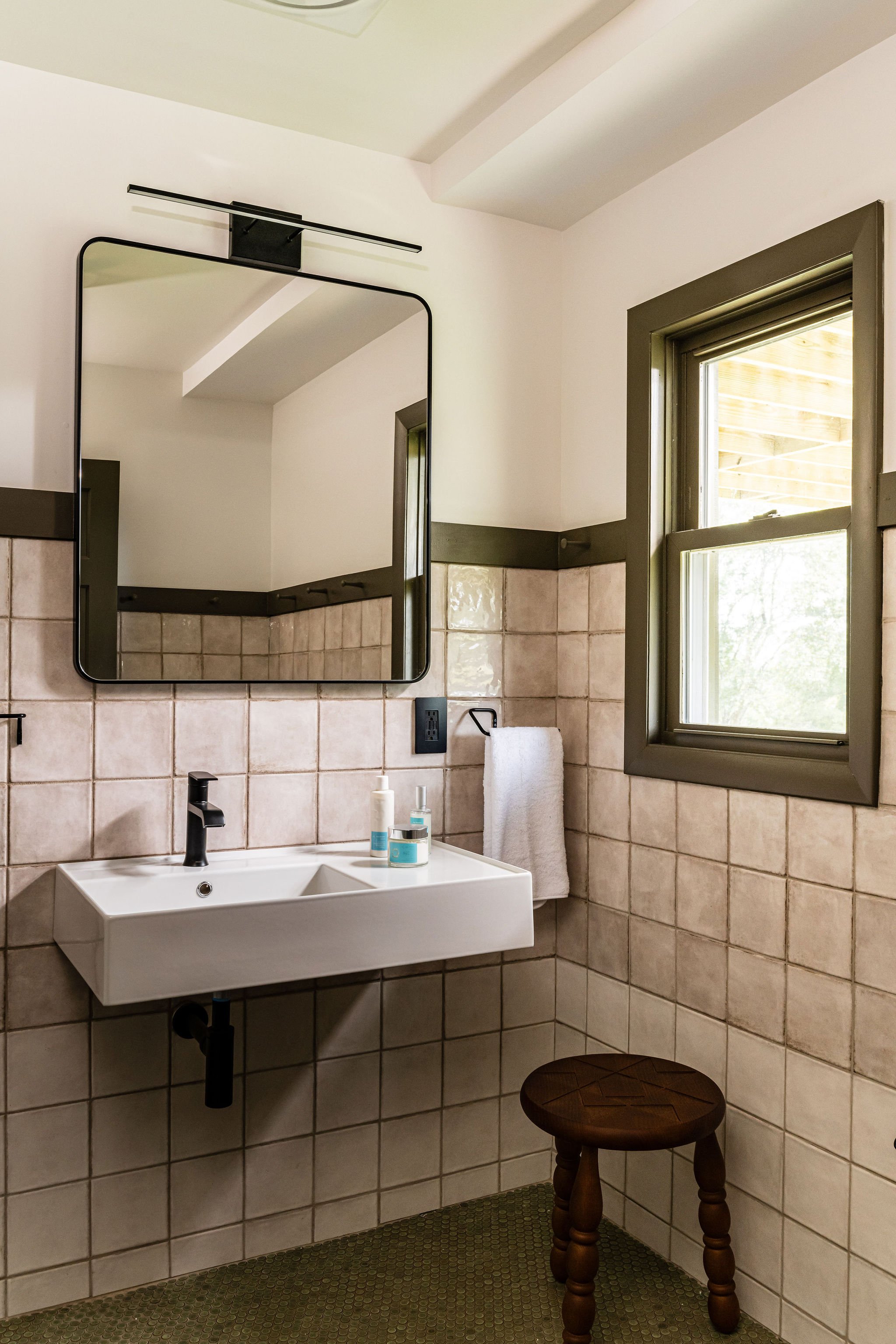 2023-07-FSH-HEMLOCKNEVERSINK-UPLANDCREATIVE-VIGNETTE-0027-LB3_5712.jpg