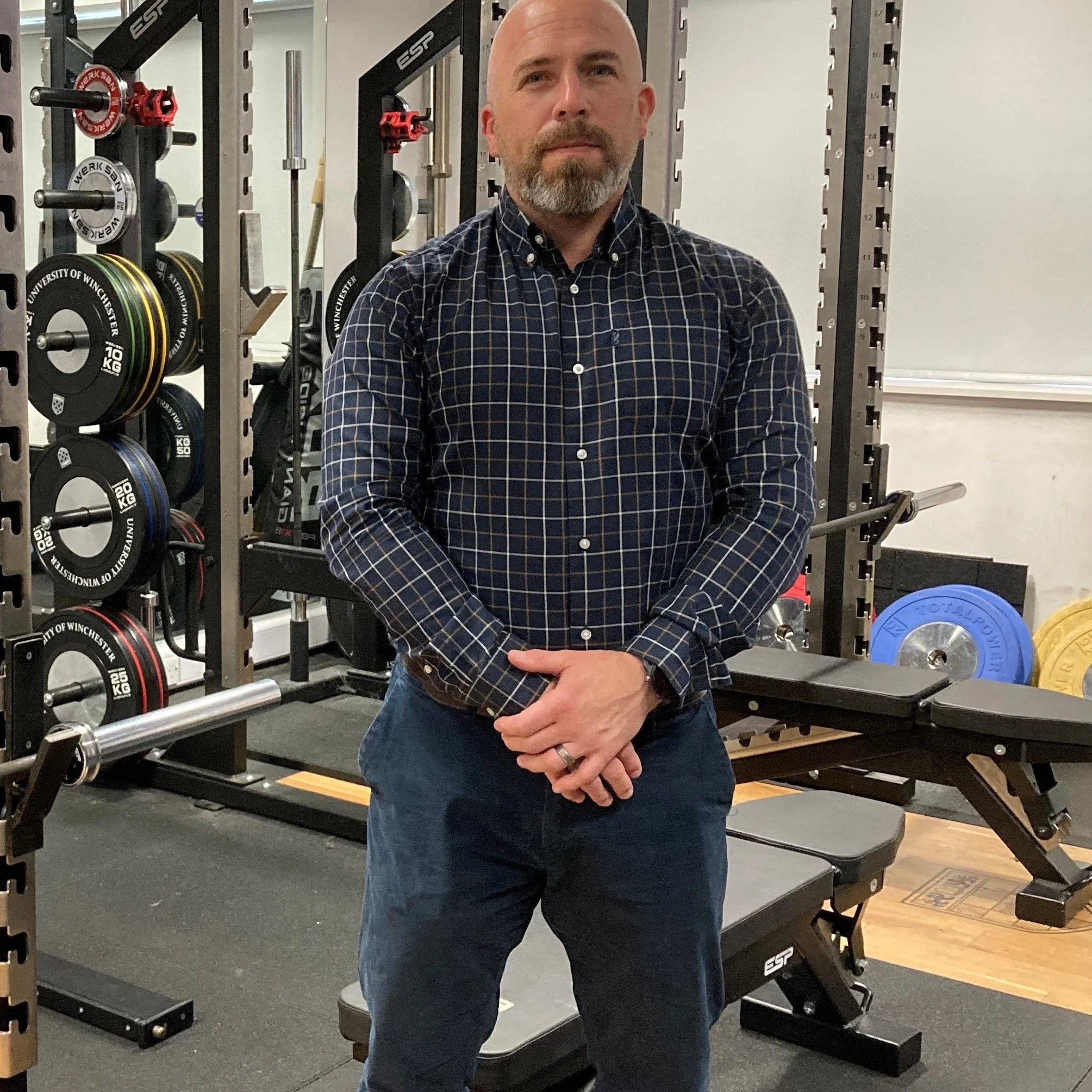 Introducing the Sport Winchester Awards judges - Dr Steve Smith. Steve is a Senior Lecturer in Sport Coaching and Psychology at the University of Winchester, where he leads the BSc Sport Coaching and Physical Education programme and heads the Univers