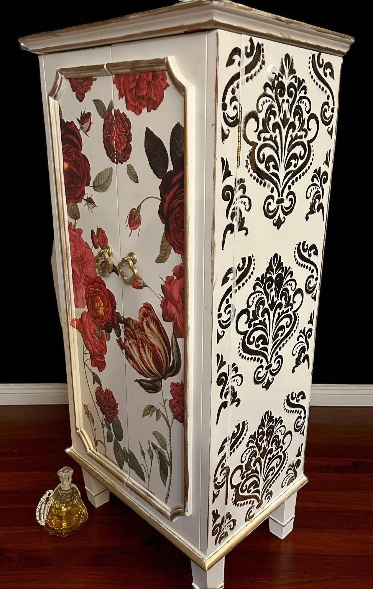 Ruby Red & Damask