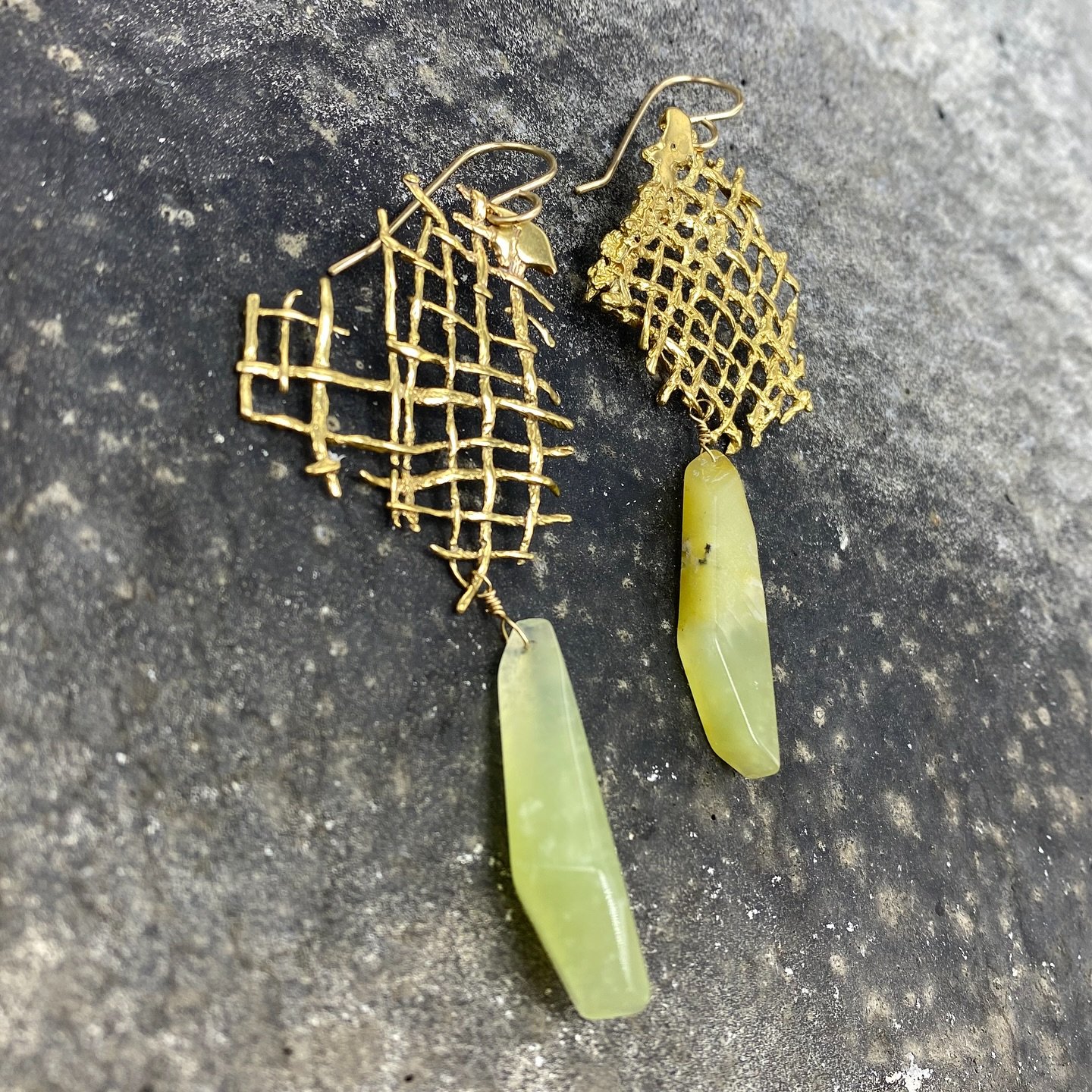 Edgy yet elegant, urban yet artisan, industrial yet organic&hellip;

I just added a new section to my online shop with one-of-a-kind designs, including these brass-burlap earrings, necklaces and rings. 

The masters for these pieces were hand-sculpte
