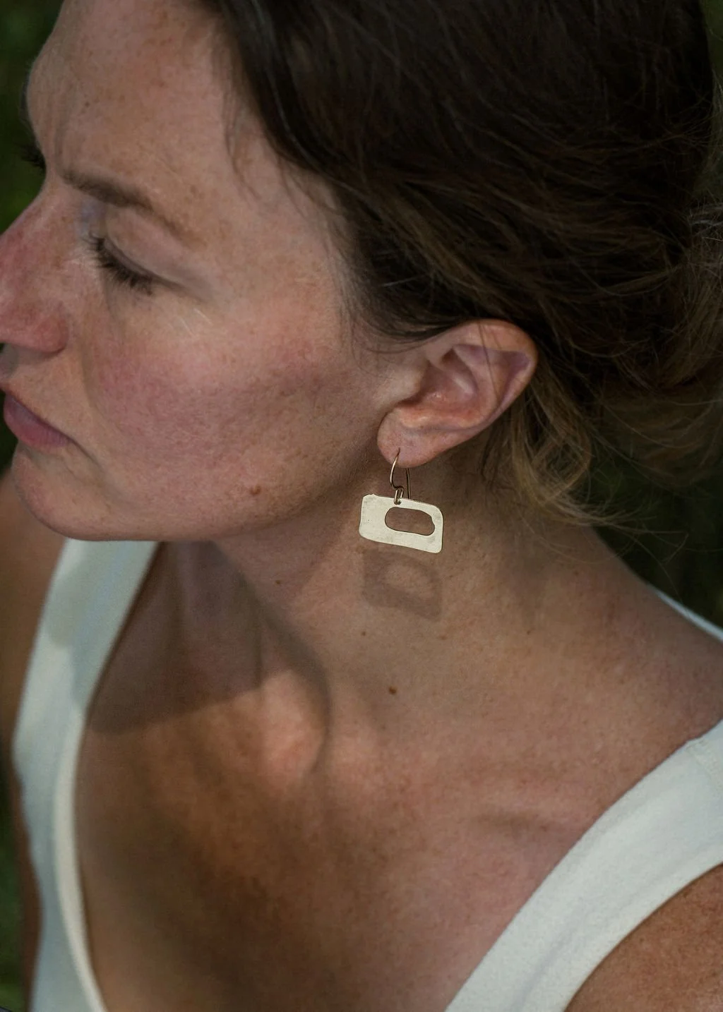 Judith Dangles