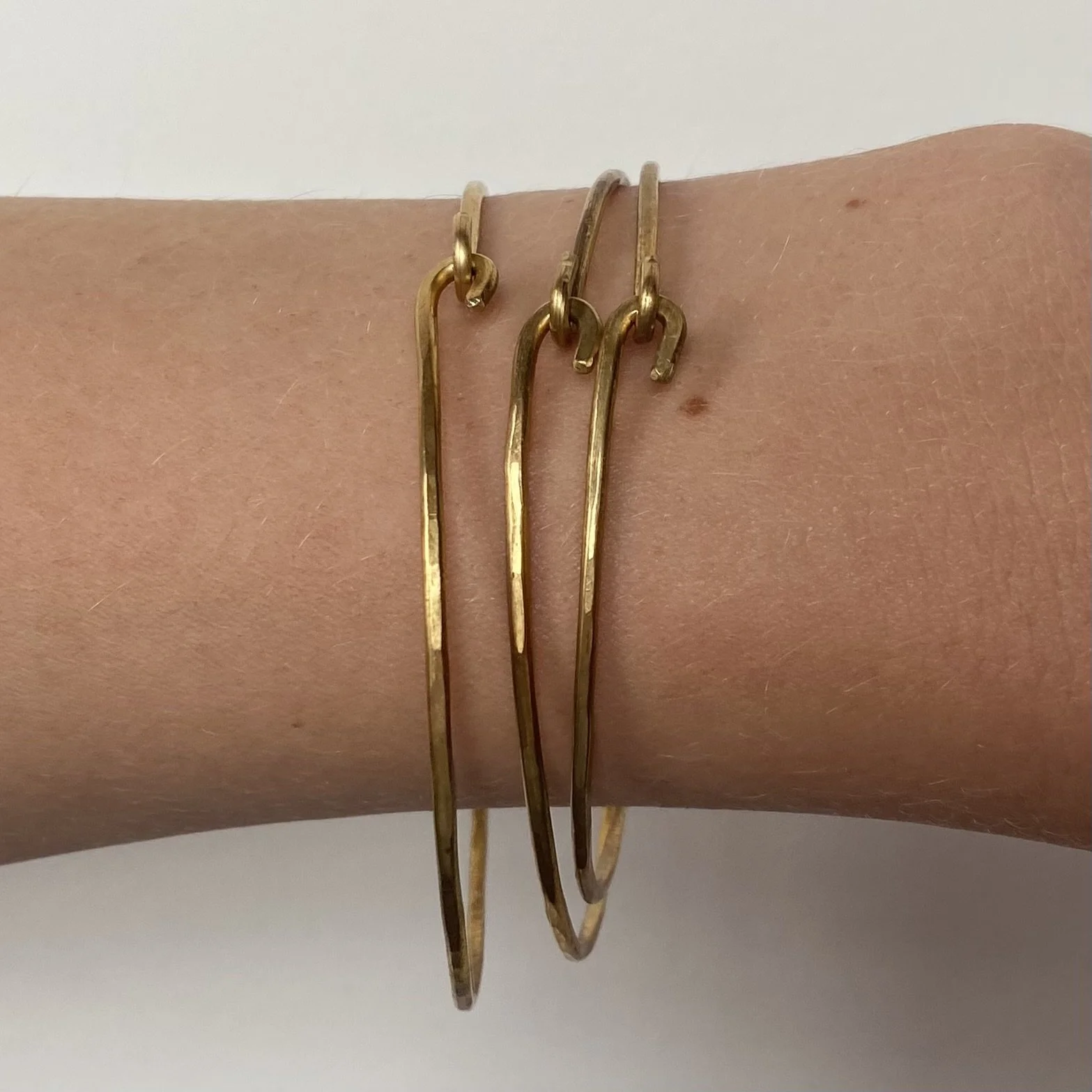 16 helene bangle 1.jpeg