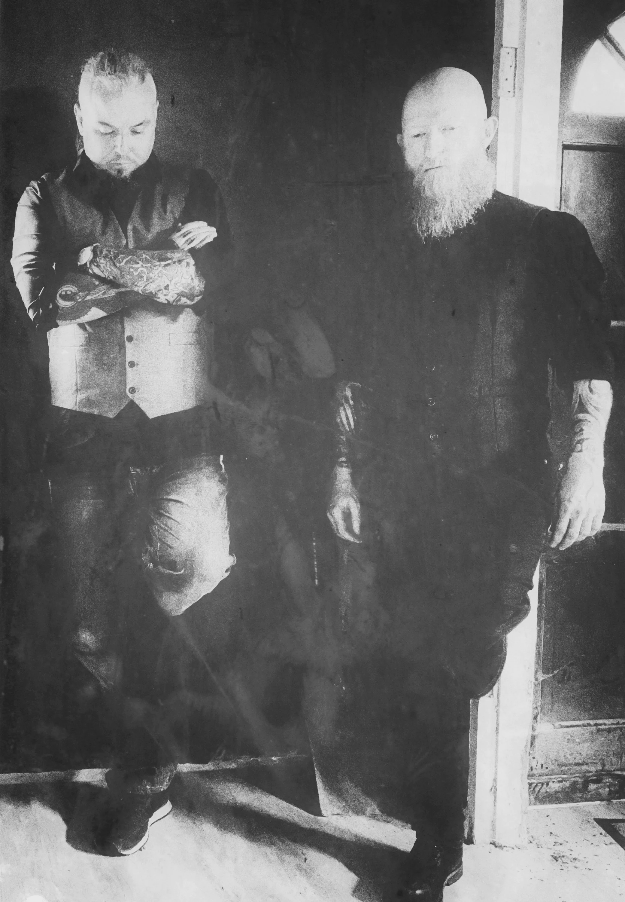 The new single from Crá Croí, a Cork, Ireland-based duo whose sound fuses post-punk atmosphere, cinematic production, and stark lyricism.&nbsp;