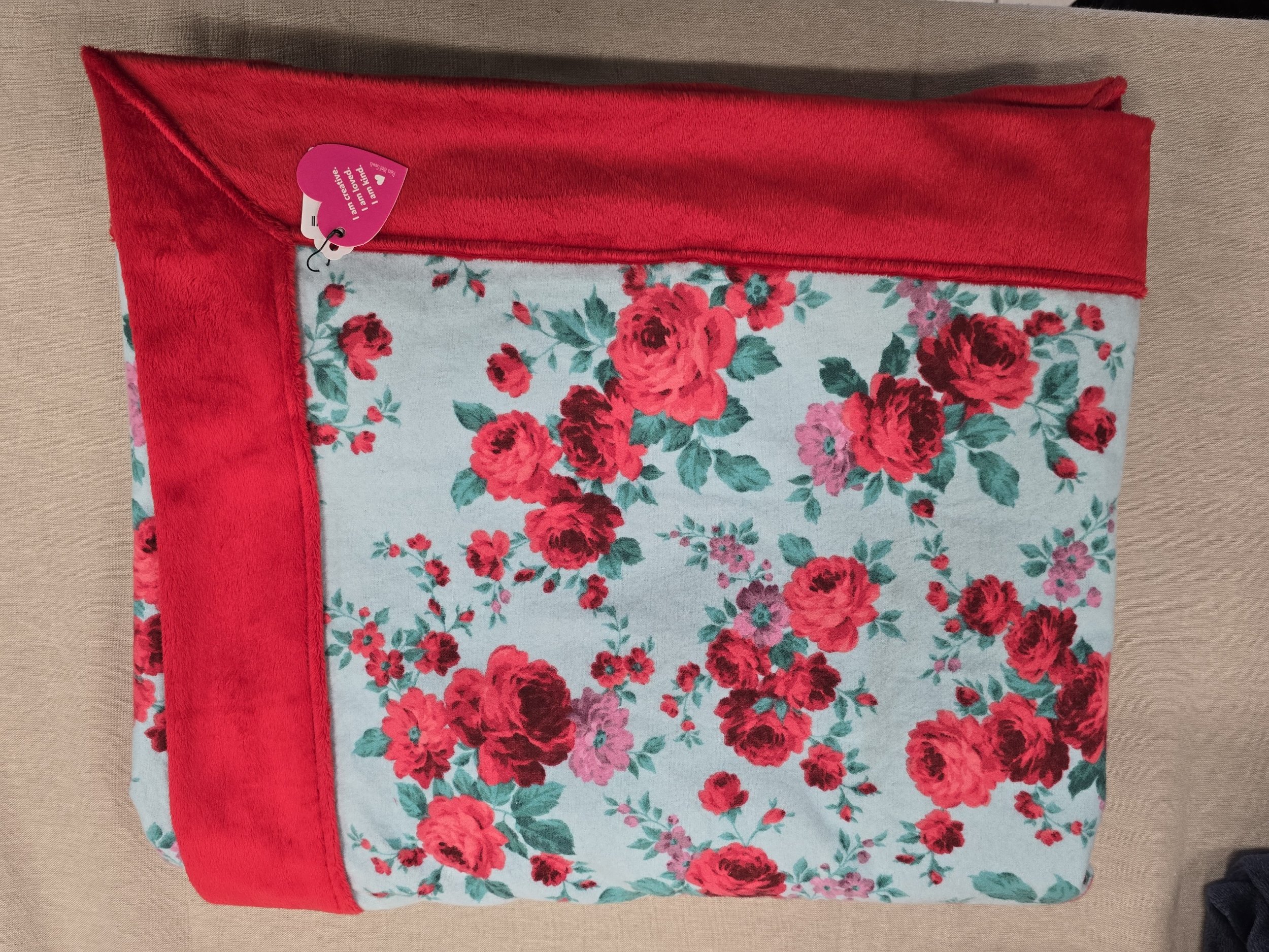 Floral Throw Blanket (Red)