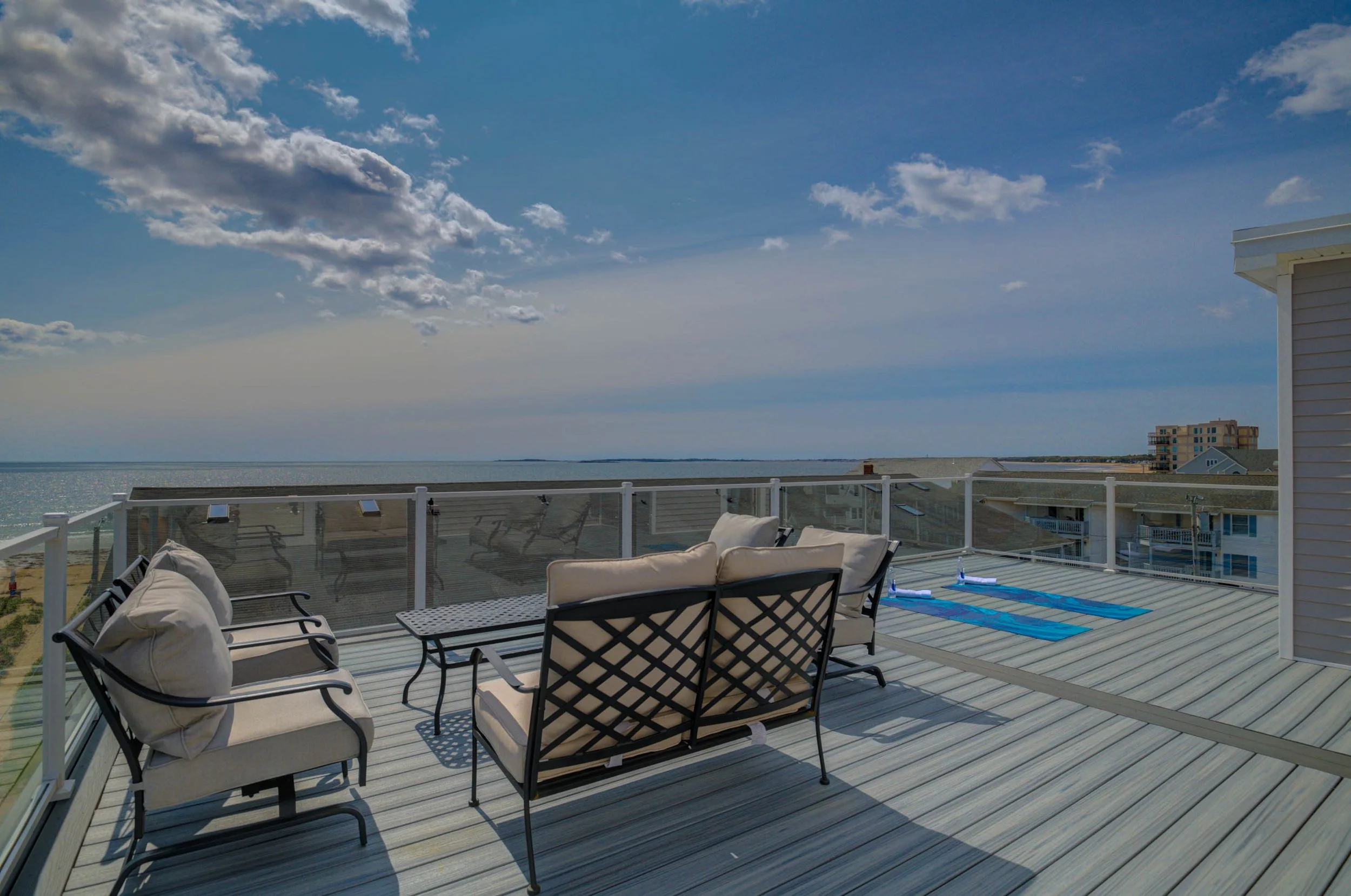 Ocean Pearl Maine • OOB • Beachfront Luxury Condo Rental