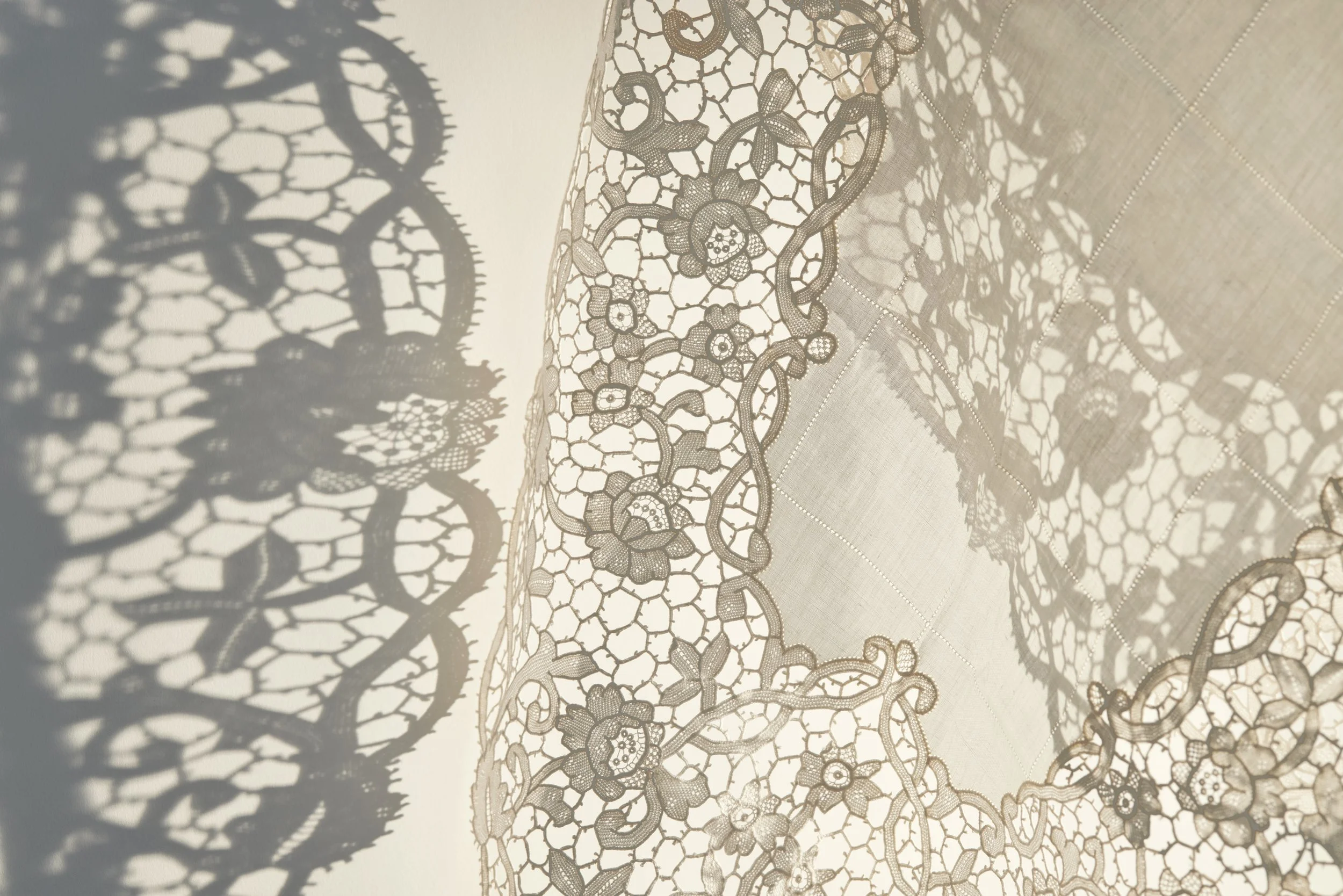 SFERRA-Lace-Shadow-047_v1.jpg