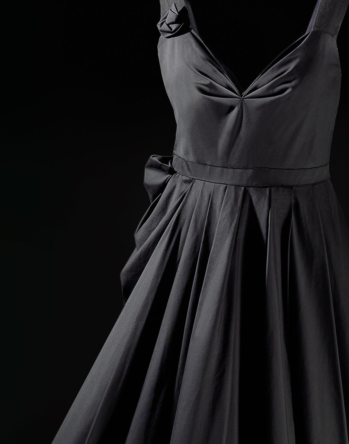 pcook-black-prada-dress.jpg