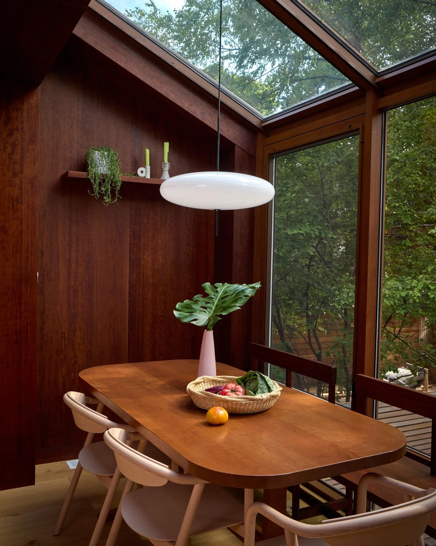 In this Cobble Hill townhouse, the solarium softens the line between home and nature, filling the parlor floor with light.

#brooklyntownhouse #boleearchitecture 
#natureinarchitecture