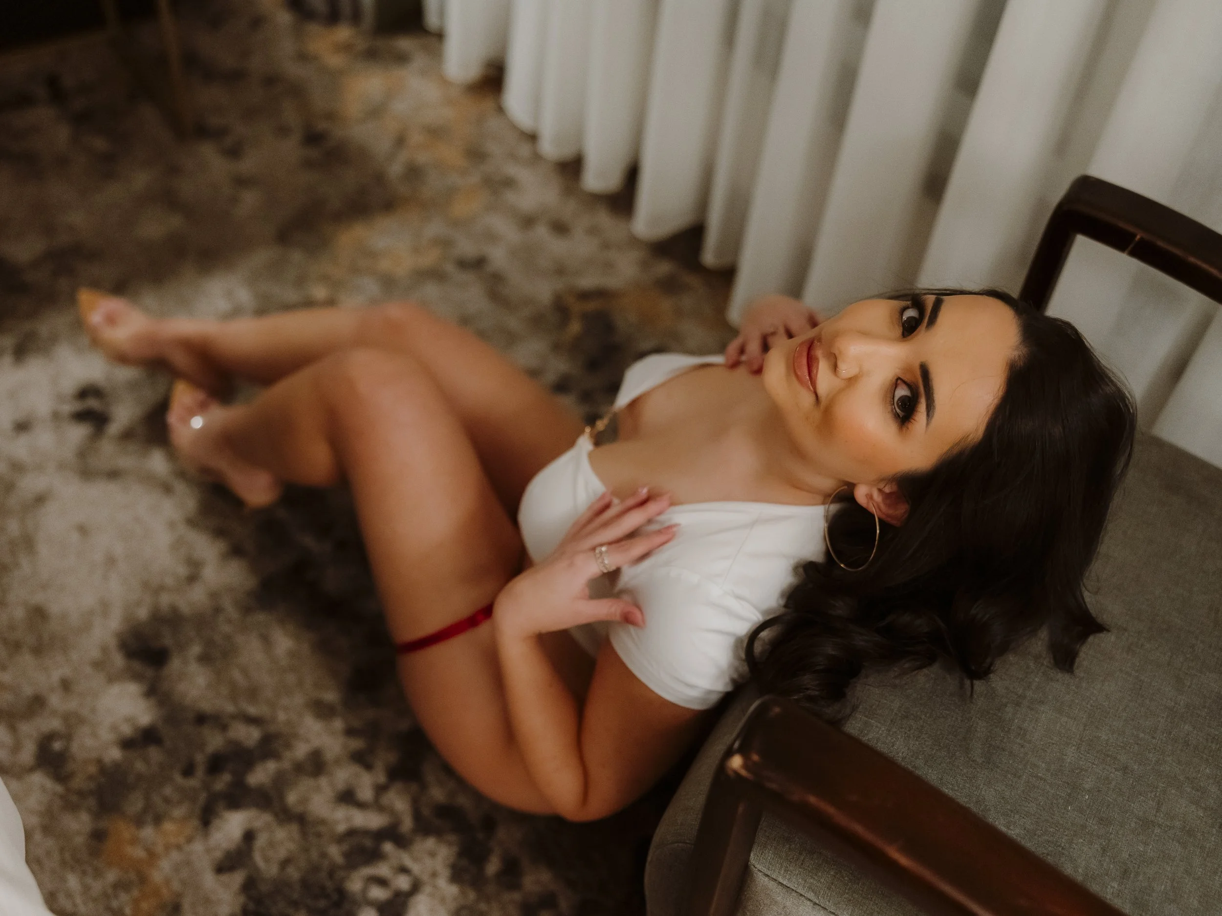 Boudoir Photography on the Gold Coast: What to Expect From a Session With Me