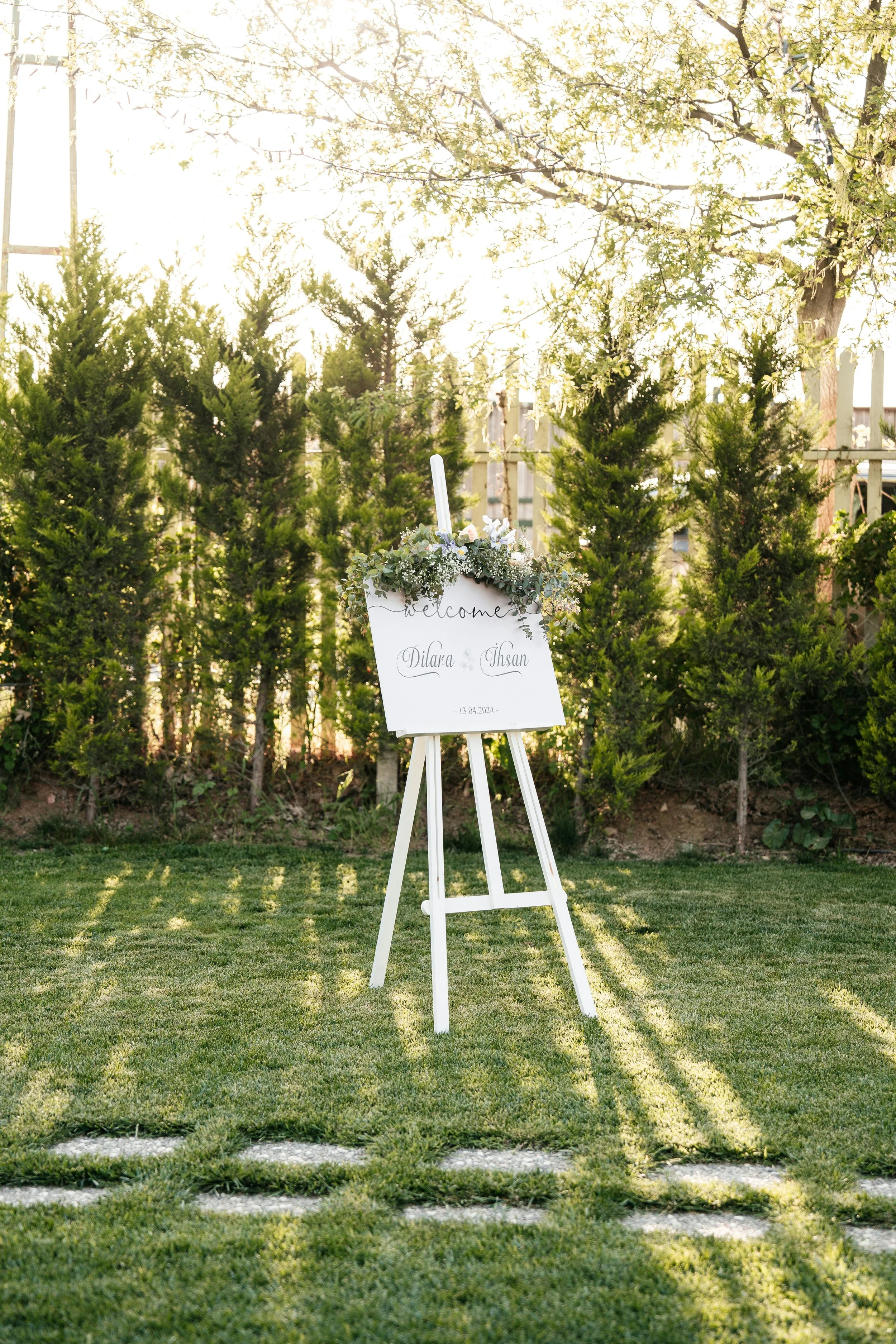 Blue Note Wedding Inn Wedding Venue sign just minutes from Asheville, North Carolina