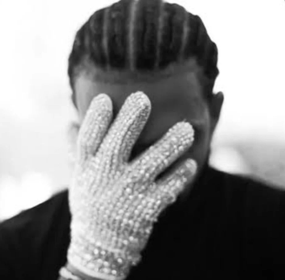 Examine Rap: Drake Hate - Why Does Drake Provoke Such Intense Emotional Reactions Despite Unprecedented Commercial Success?