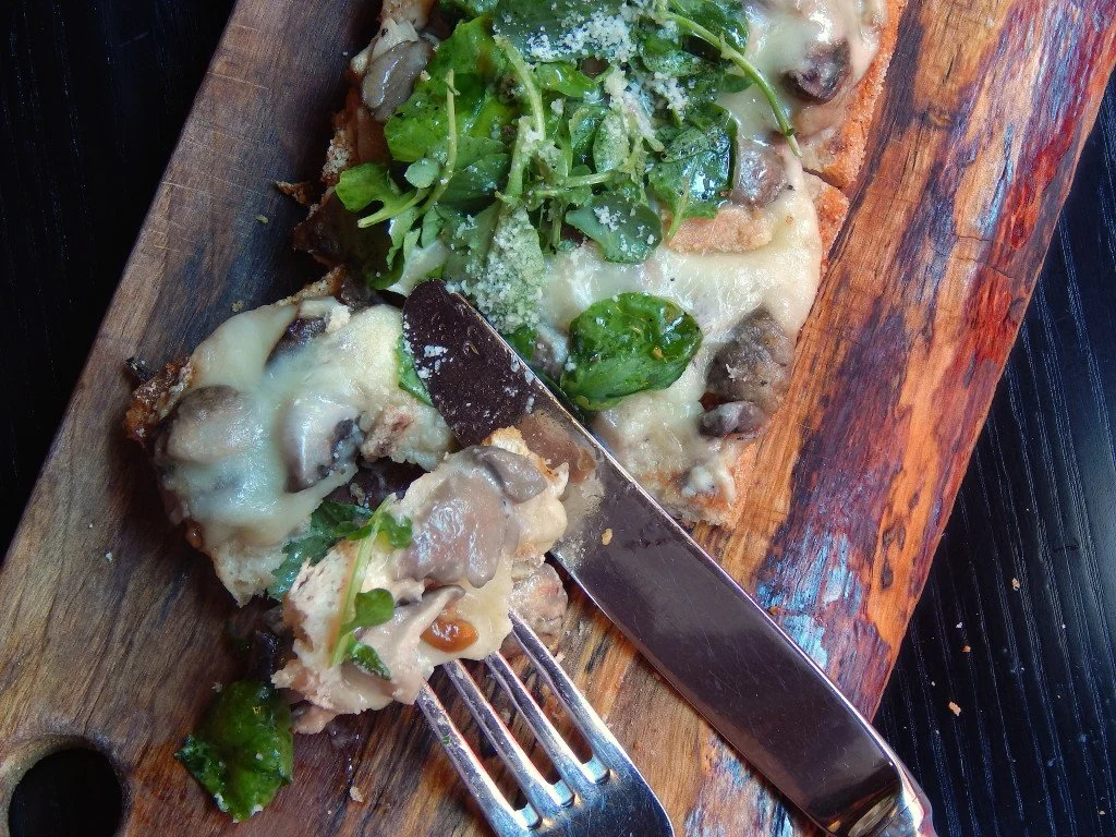 BLACKBARN Lunch Favorite - Flatbread