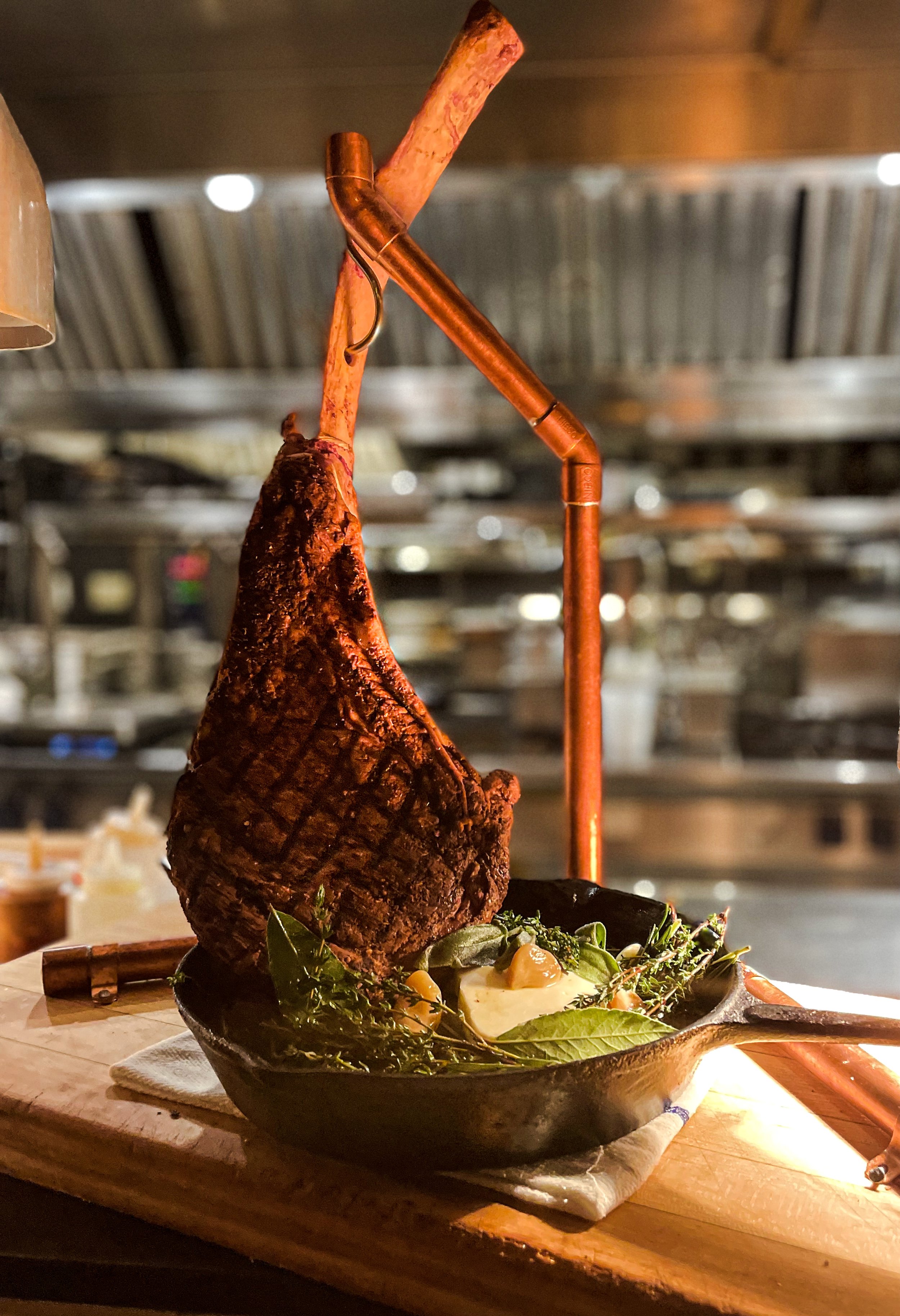 American Restaurant Tomahawk Steak