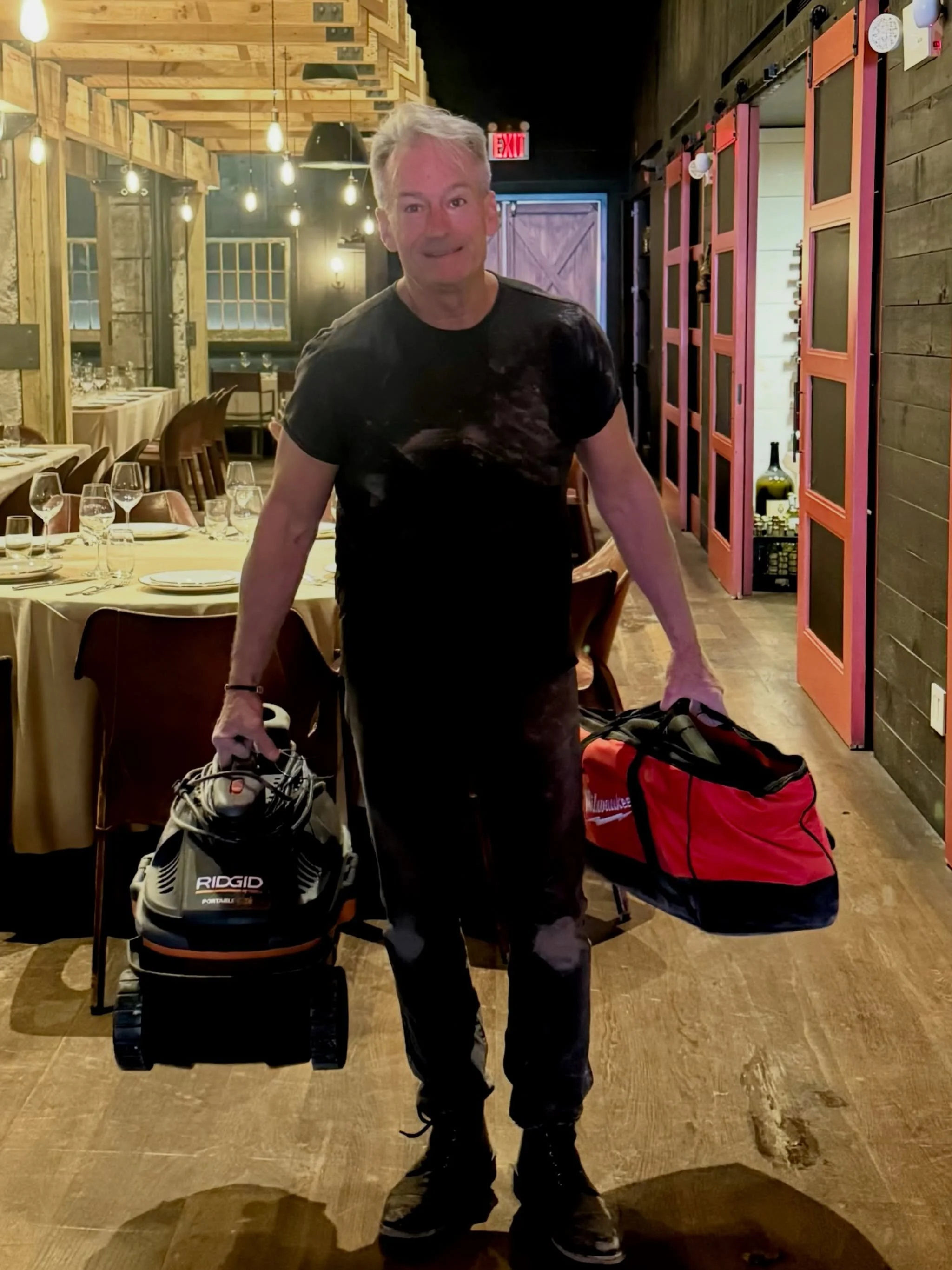 Ahh, the life of a Chef&hellip;when you have 225 guests coming in 2 hours, the AC unit is down and your mechanic is out of town- guess who&rsquo;s up? 🤷🏻&zwj;♂️😂
