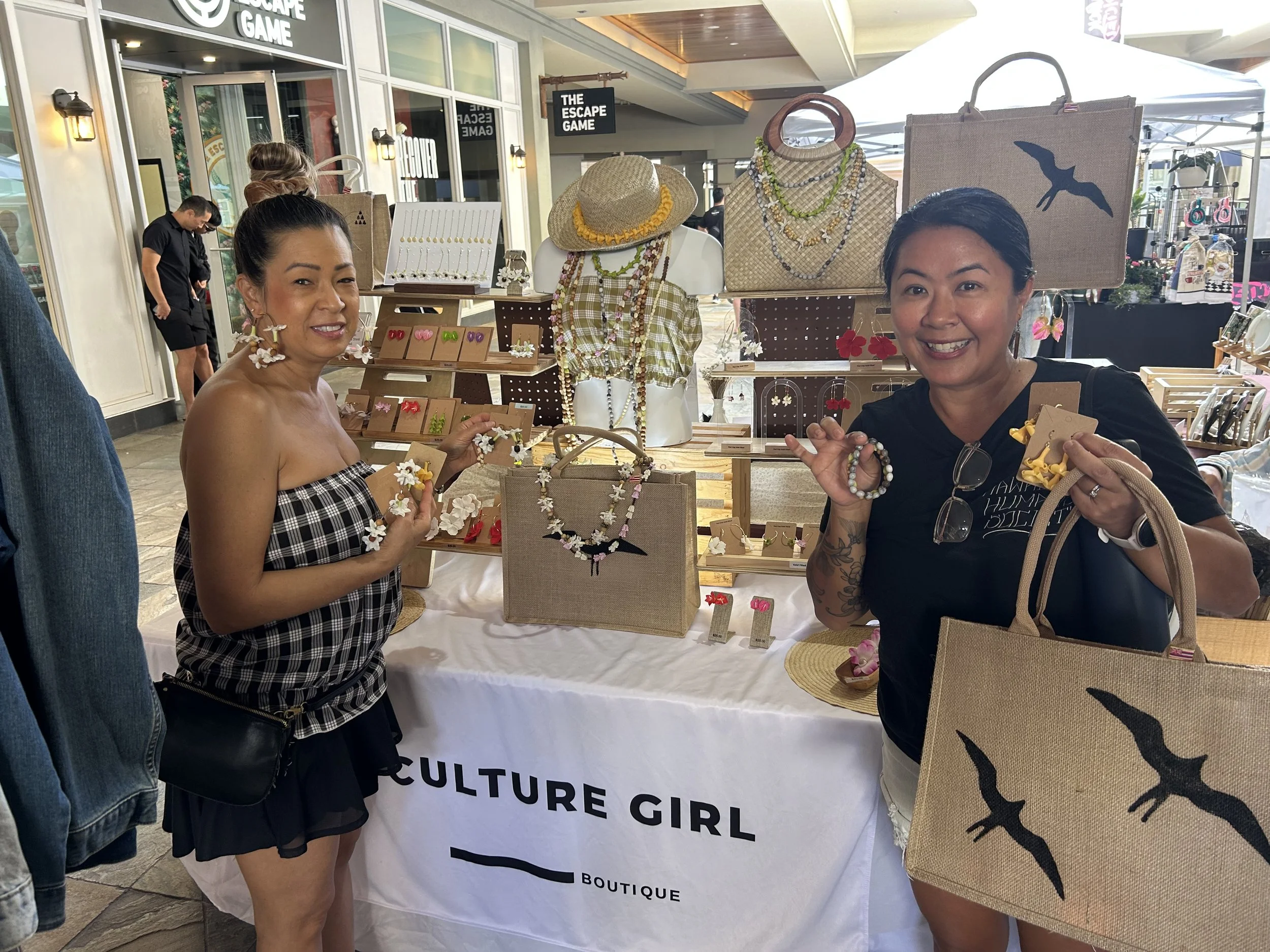 CULTURE GIRL