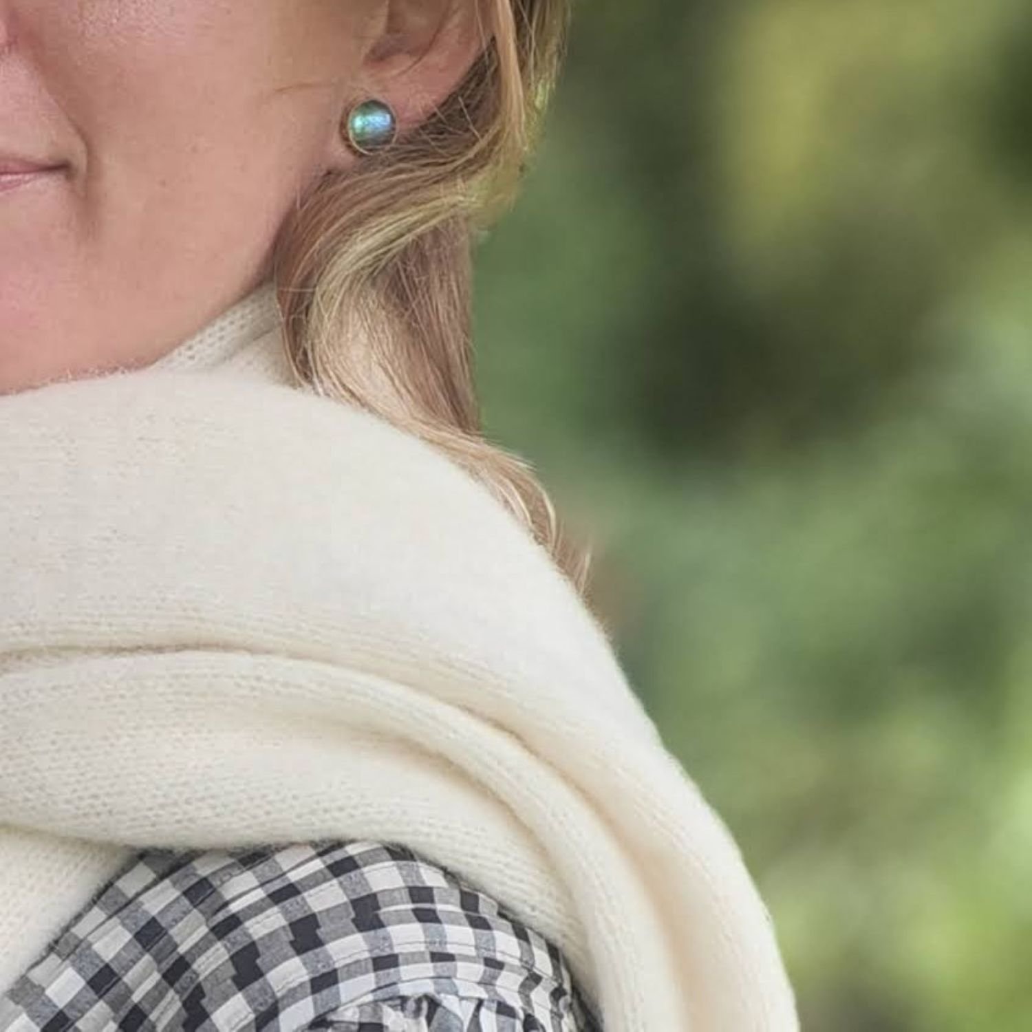 We are down to the last of our limited edition Bohepe Luxe Scarves.

Get it before it sells out!

#bohepeluxe #nzwool #limitededitionstyle