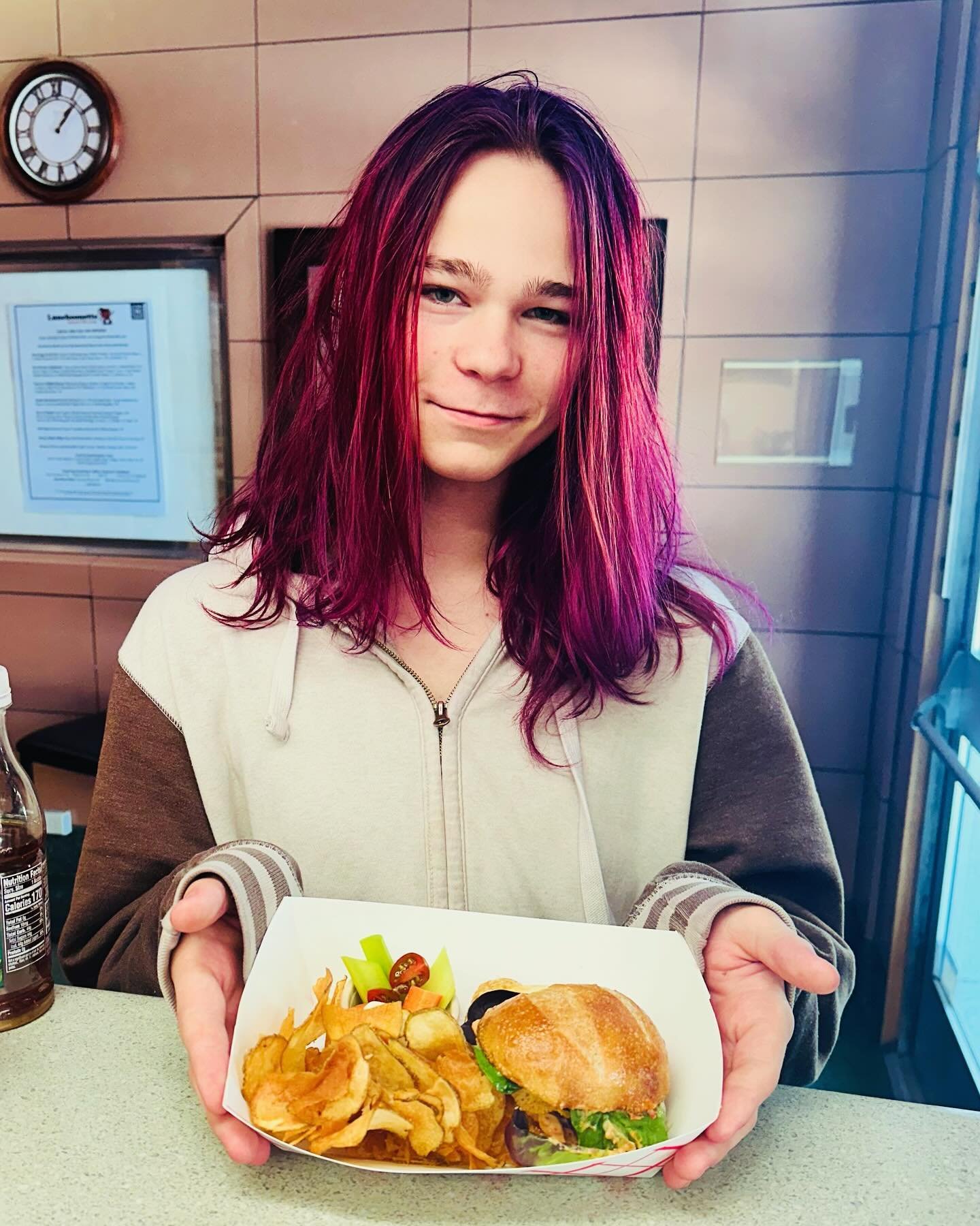 We FEED HANGRY TEENS. Hopefully before they get too hangry. This one is especially kind. 😊 Make your donation today! Link in bio. #feedhangryteens #givingfeelsgood #passionproject #thankyouthankyouthankyou❤️ #happyluncheonette