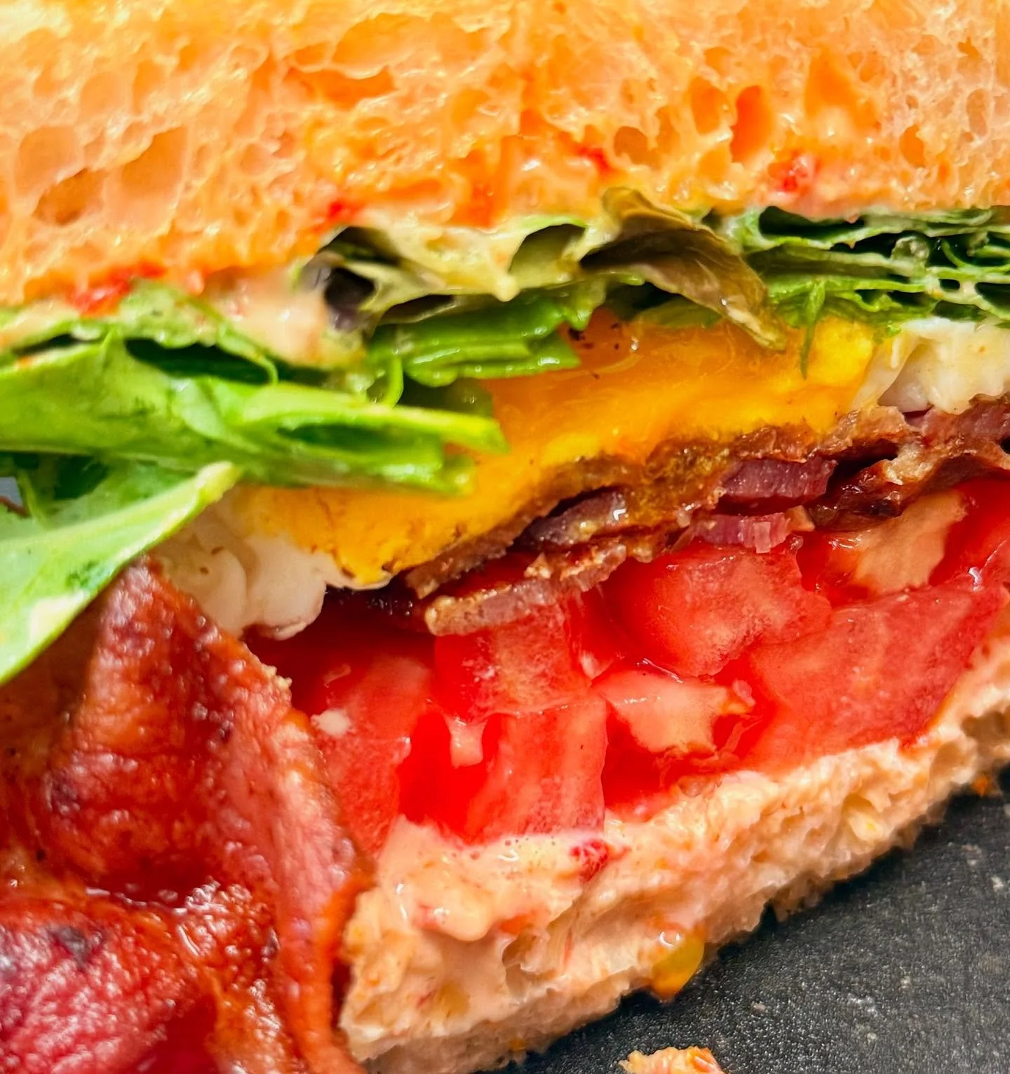 BGT w Fried Farm Egg. Whatchew 👀👀at?!
Pure Bacon Heaven for Kristin.
#baconsandwich #heirloomtomatoes #freshbakedsourdough #tomatomayo #arugulasalad #happyhumpday #happyeating #happyluncheonette