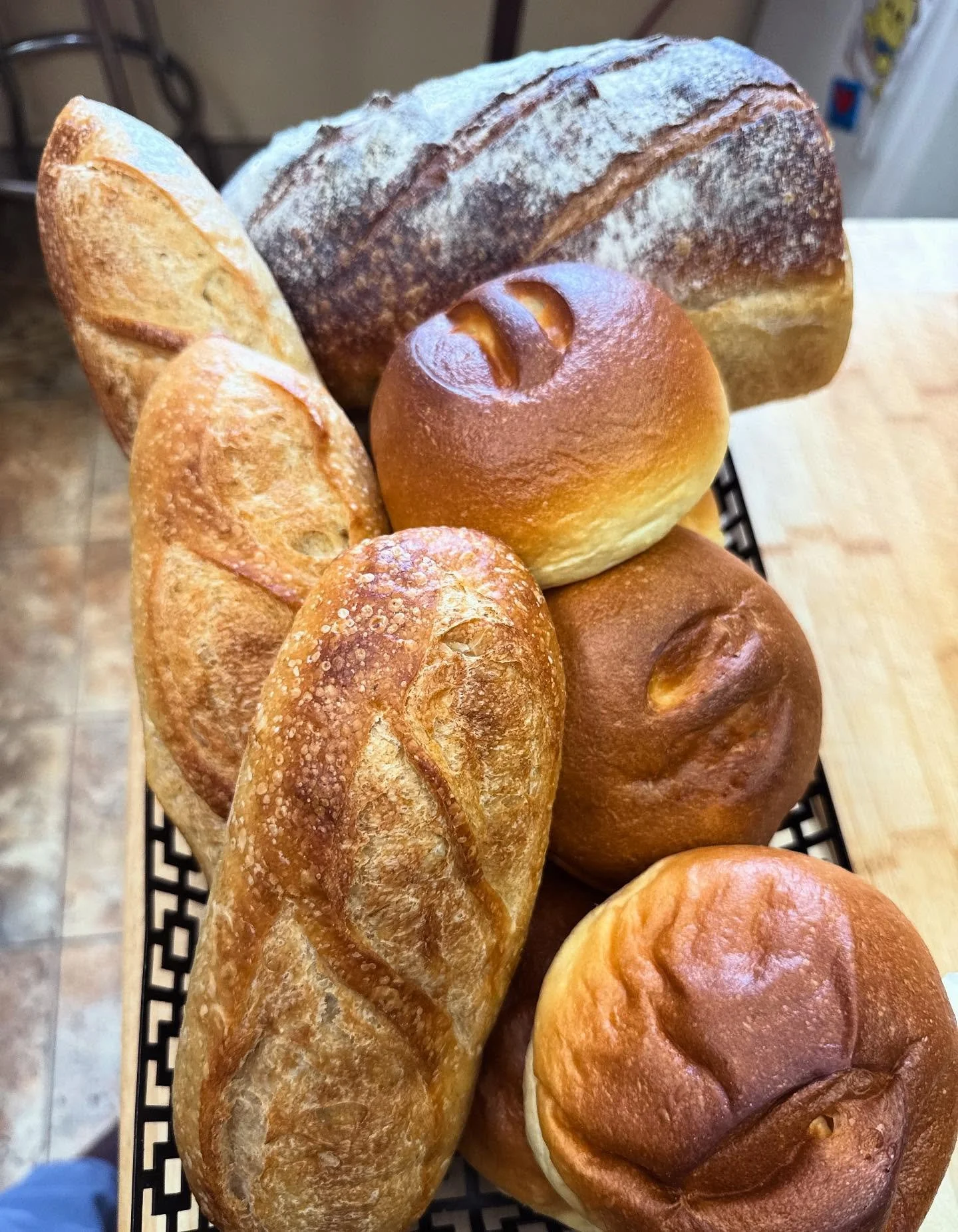Ready for action! Come have lunch today.
#happymonday #happyeverything #happyluncheonette