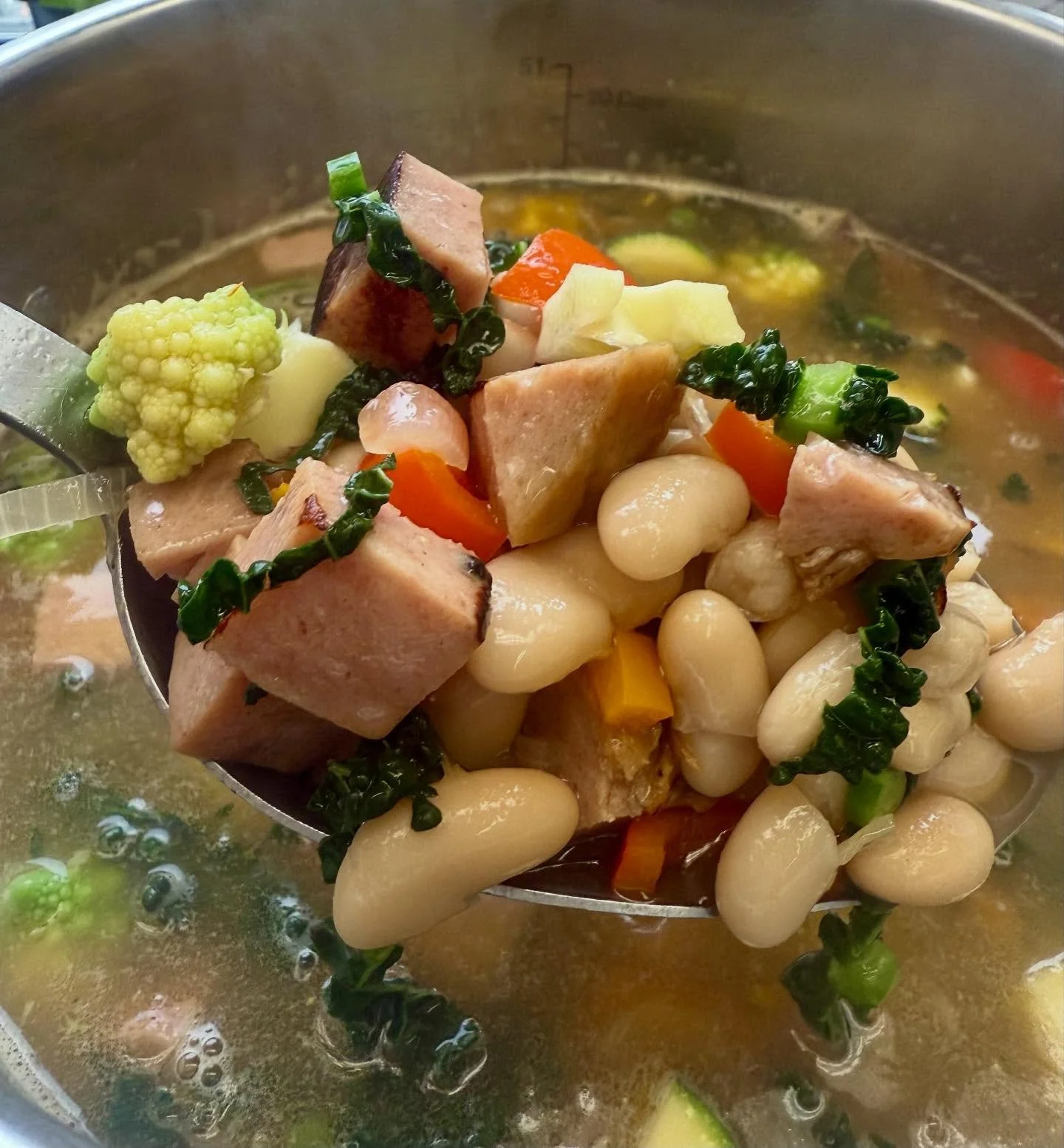 New SOUP&hellip;.. MORTY &amp; BEANS 
Cherry Street Meats Peppered Mortadella, Organic Cannellini Beans, Romanesco, Sage. Etc. 
#soupweather #local #organic #delicious #smokey #lovely #downtownmedford #charmingboutiqueeatery #happymonday #happylunche