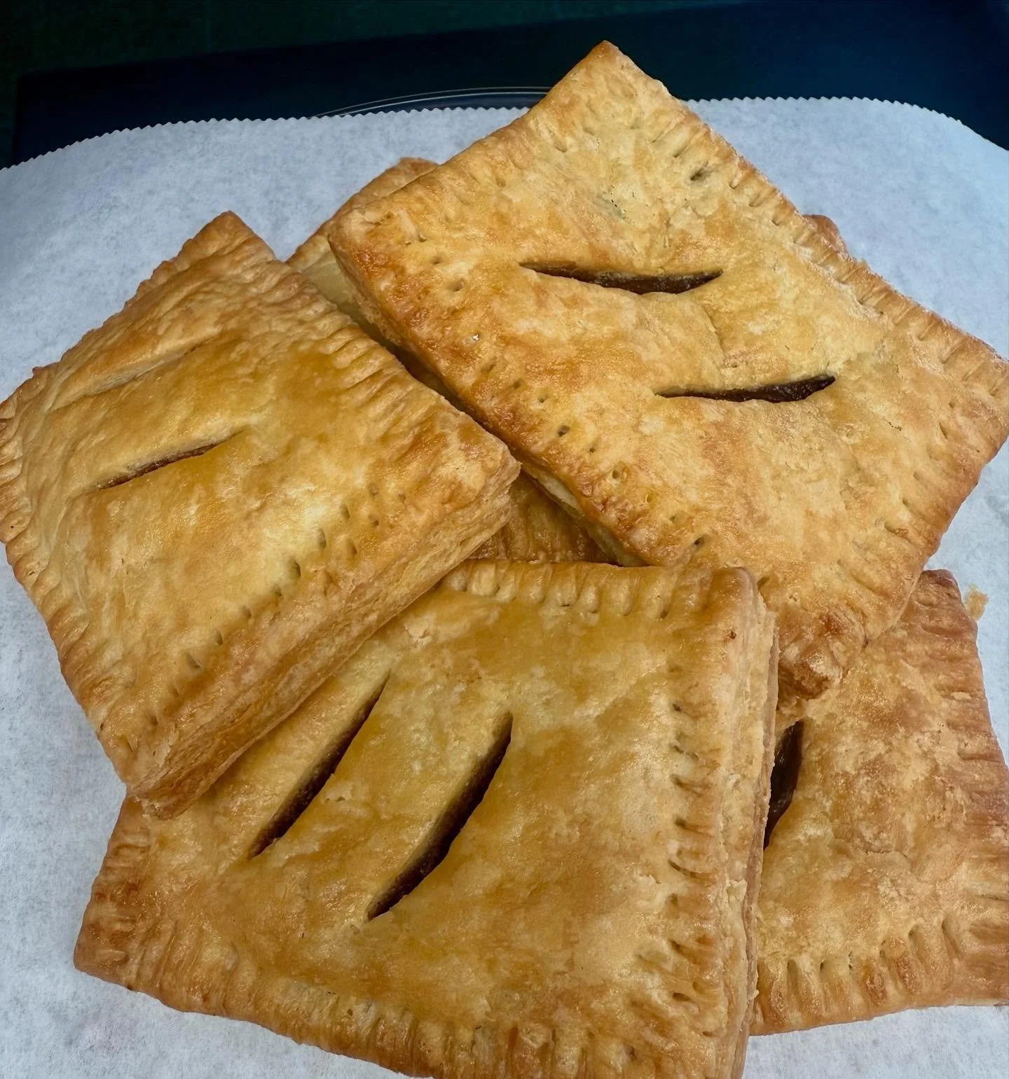 Have you tried our Cinnamon Turnovers?! They have a cult following and are made by the one and only @lousloafs exclusively for Luncheonette!! Welcome to your new addiction. #sorrynotsorry #pastryperfection #theabsolutebest #cinnamon #littletreat #hap