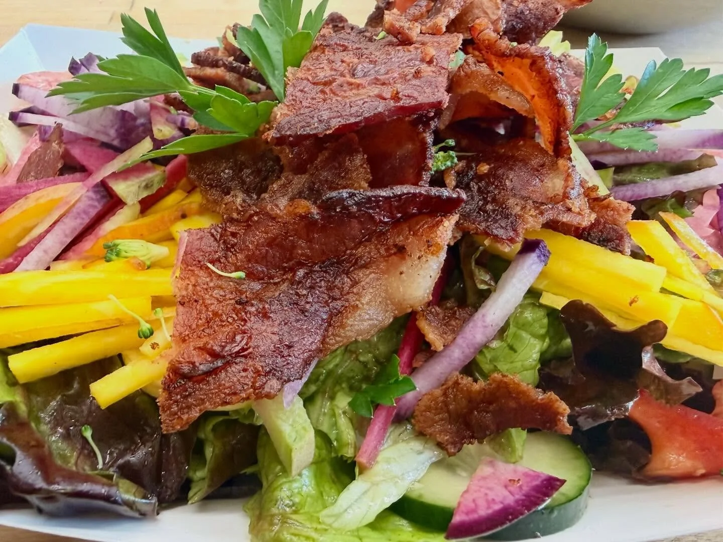 Boss B Salad w Cherry Street Bacon, House Vin, no bun for Julia! Every hand crafted salad is art. #locallysourced #organic #delicious #happytuesday #happyluncheonette