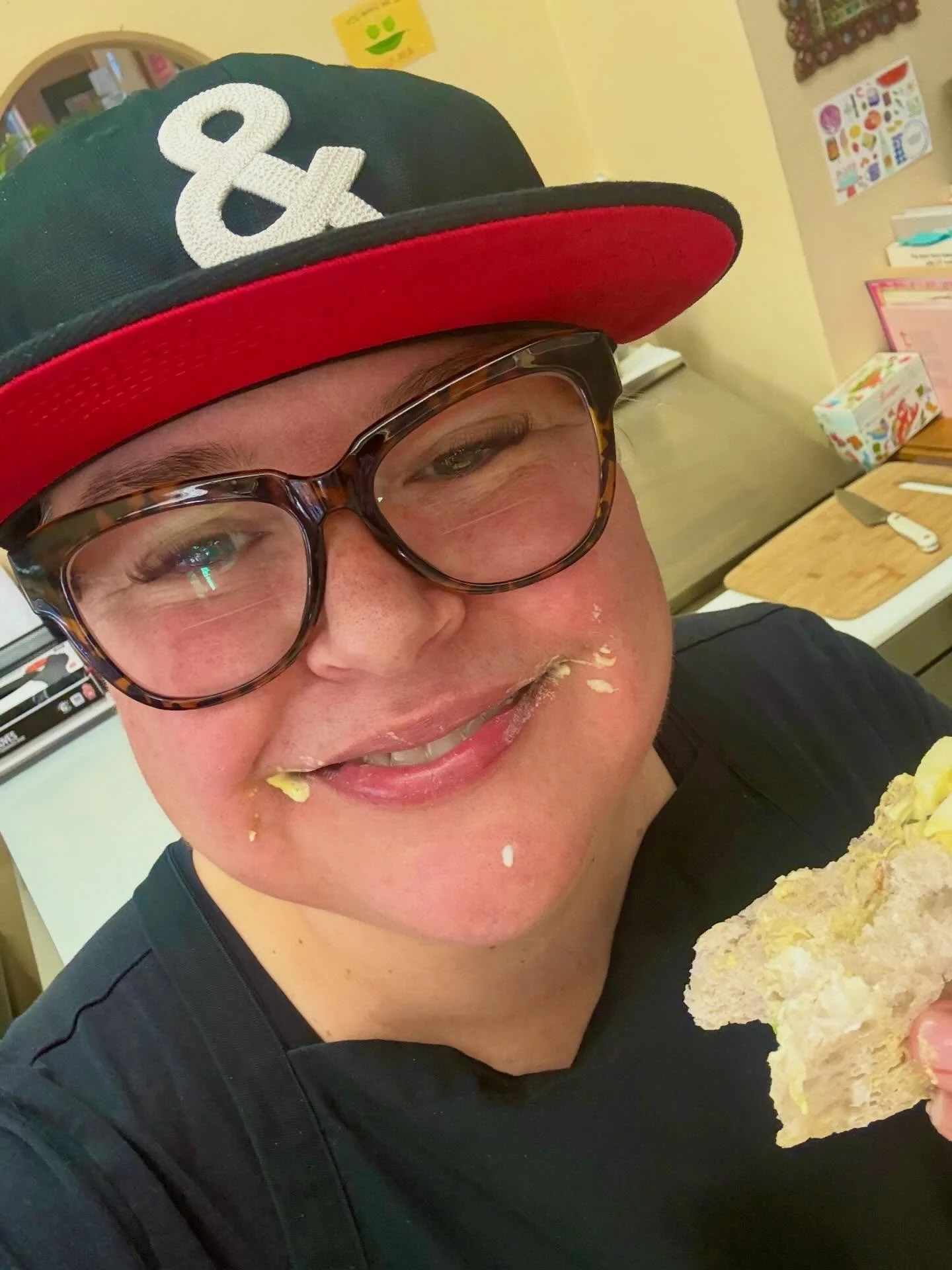 Pt. 2 Luncheonette sandwiches are messy. 
On purpose. We dare ya to selfie and tag us next time you eat one. 
#downtownmedford #somuchfun #saucy #weeat #happyfriday Happy Luncheonette.

@hedleyandbennett Thanks for the new knife and hat!